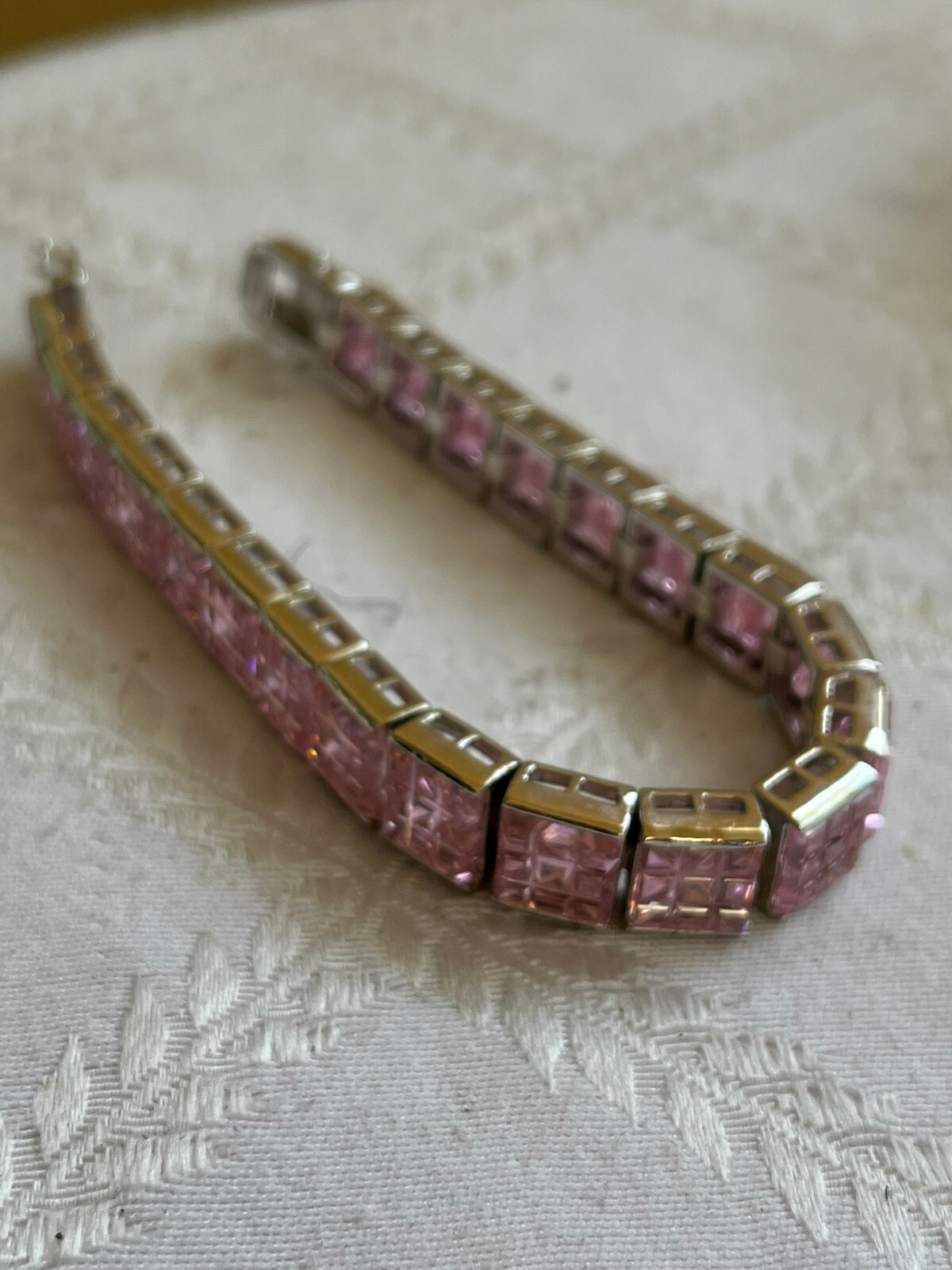 925 Sterling Silver Link Bracelet Brilliant Pink Heavy Push Lock with Security