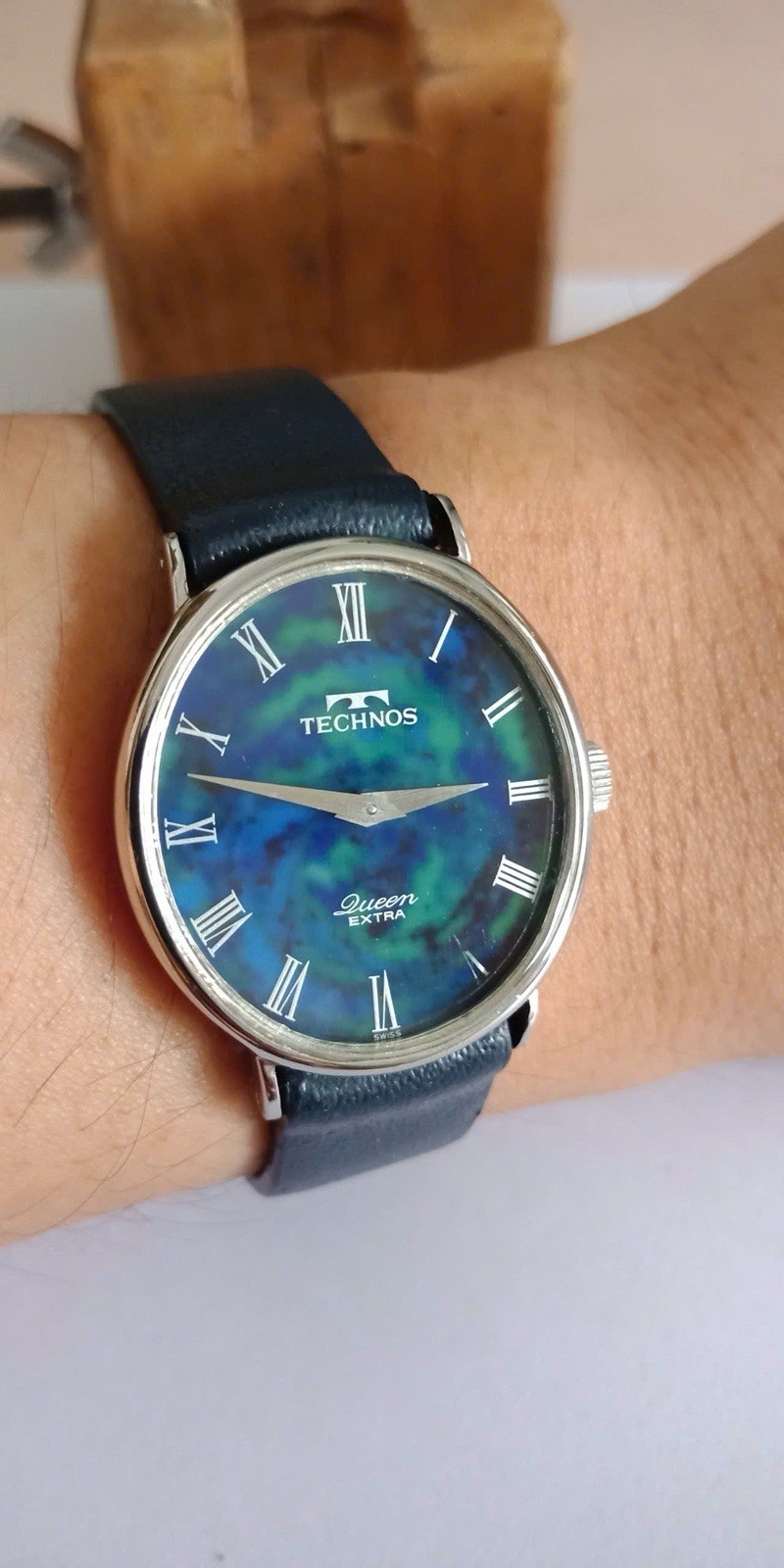 LAPIS Stone Dial_Technos 17j QUEEN Extra For Ladies, manual winding!