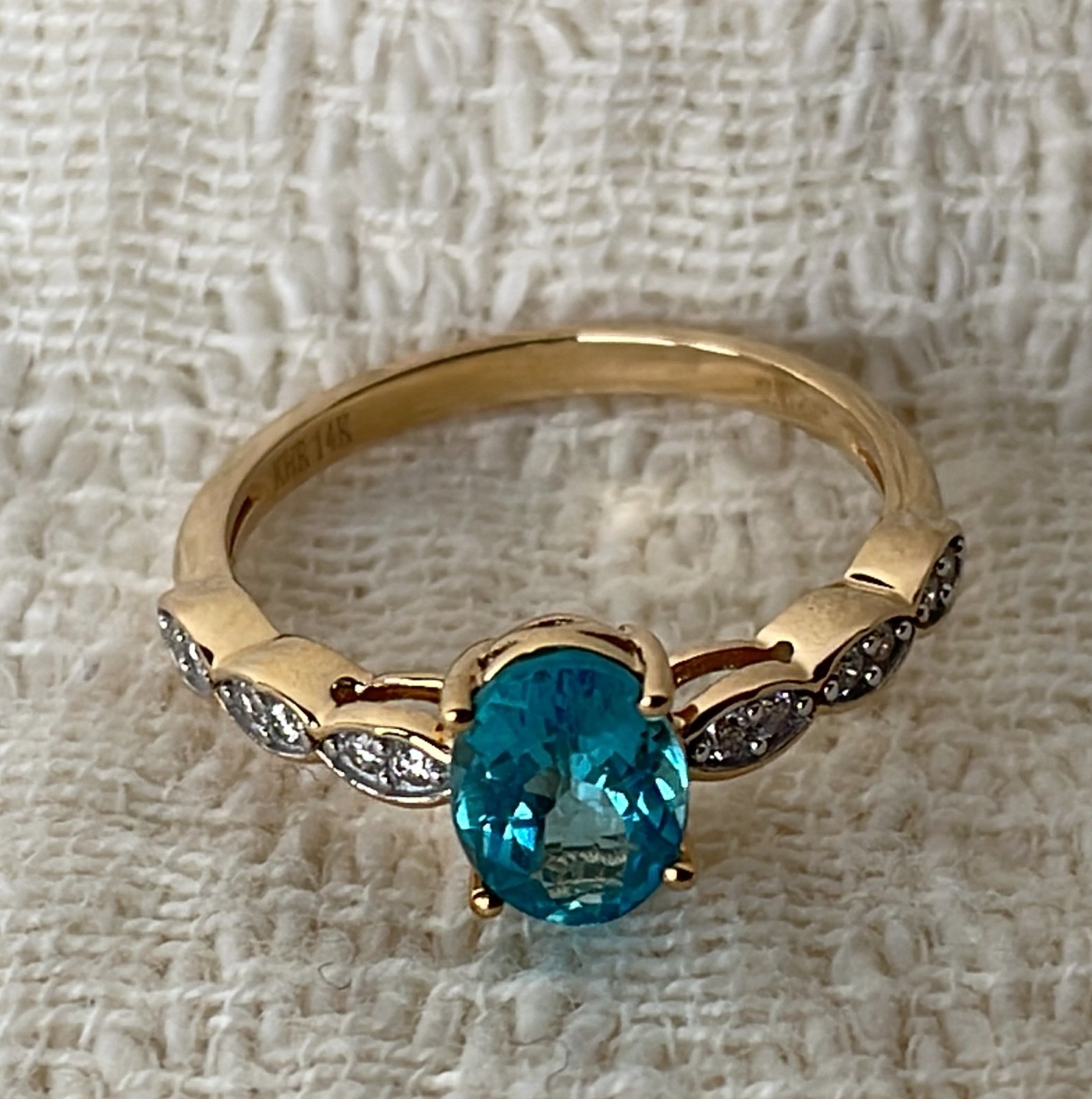 14K Yellow Gold Oval Cut Apatite Gemstone & Diamond Ring Size 8, 2.6 grams – NEW