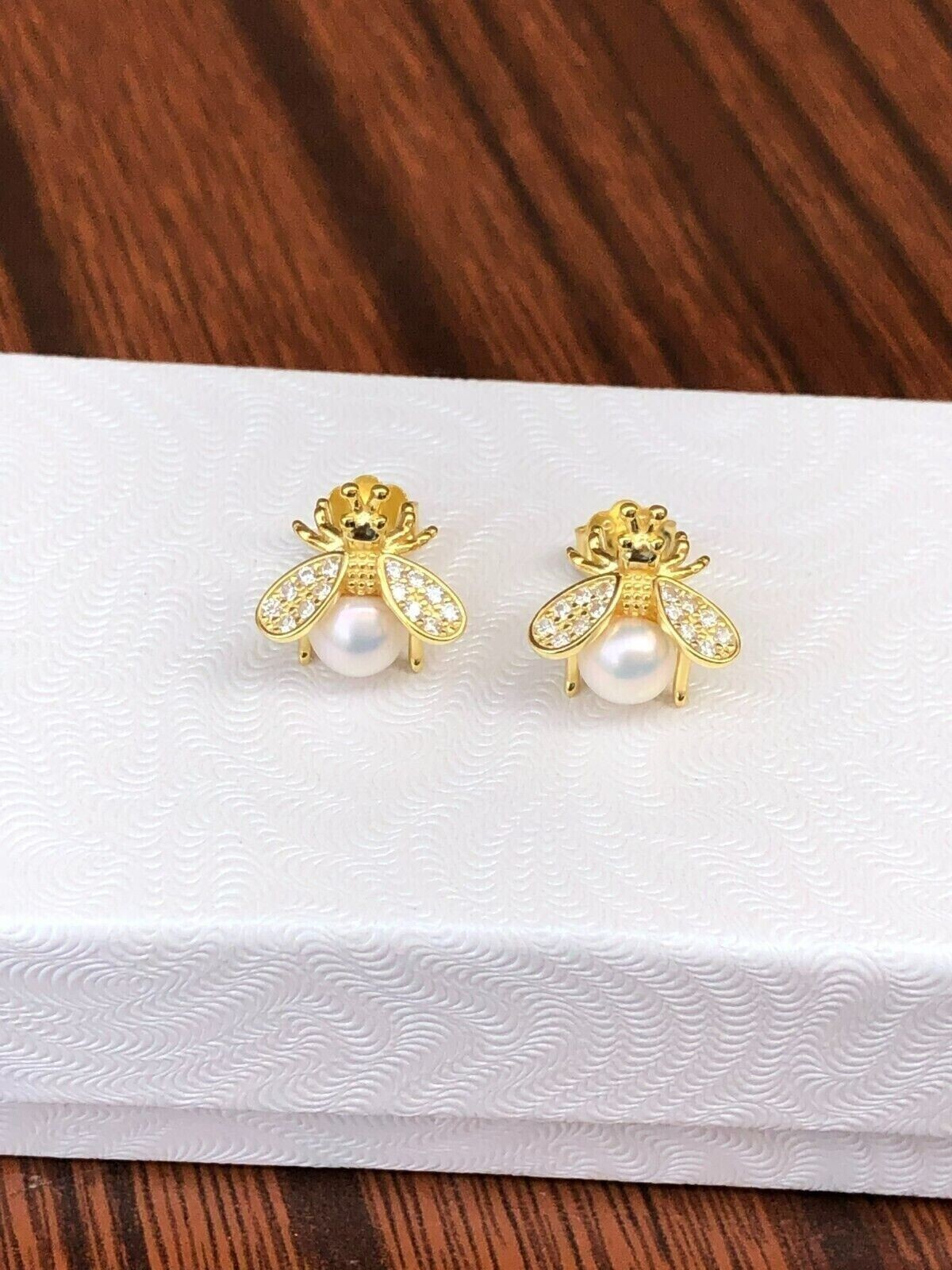 925 Sterling Silver CZ Pearl Bee Stud Earrings Women Girls Gold Studs 11mm