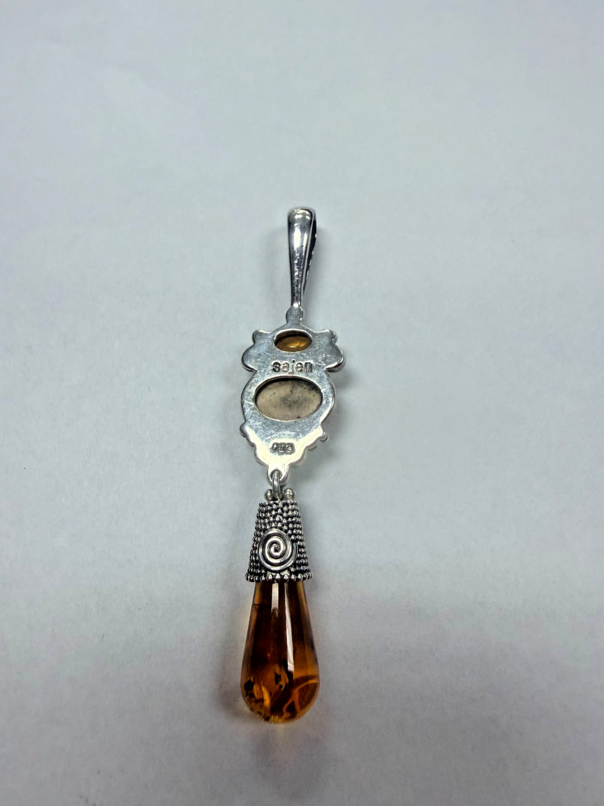 SAJEN Sterling Silver Pendant with Amber Stones [076DuW]