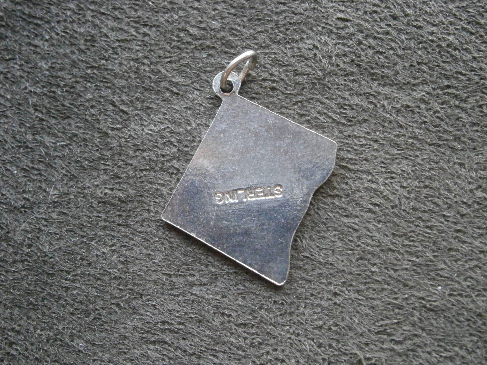 Washington D.C. Outline Map Vtg Wells Sterling Silver Enamel Charm Pendant 2.5g