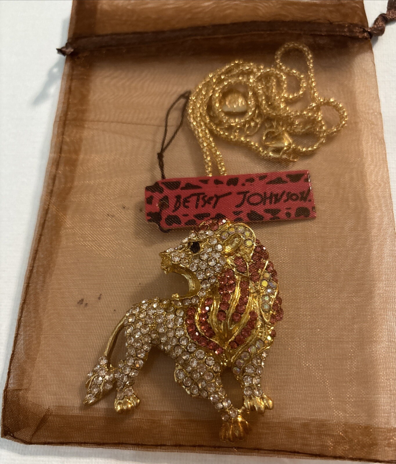 BETSEY JOHNSON GOLD WHITE CRYSTAL LION GOLD PLATED PENDANT BROOCH NECKLACE
