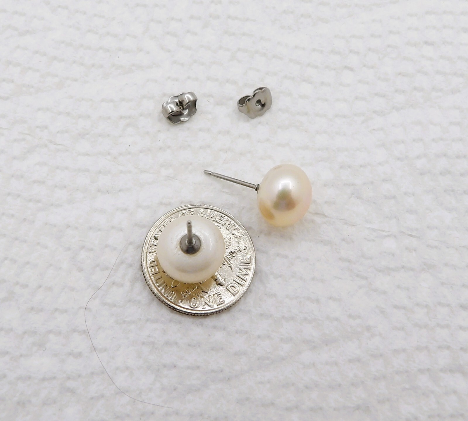 10.2 MM NATURAL PASTEL BUTTON GENUINE FRESHWATER PEARL JEWELRY EARRINGS ER036#10