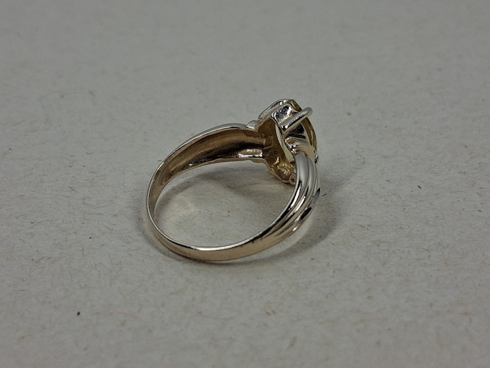 Vintage 14K Yellow Gold Marquise Lemon Quartz Statement Ring 3.29g Size 7.75