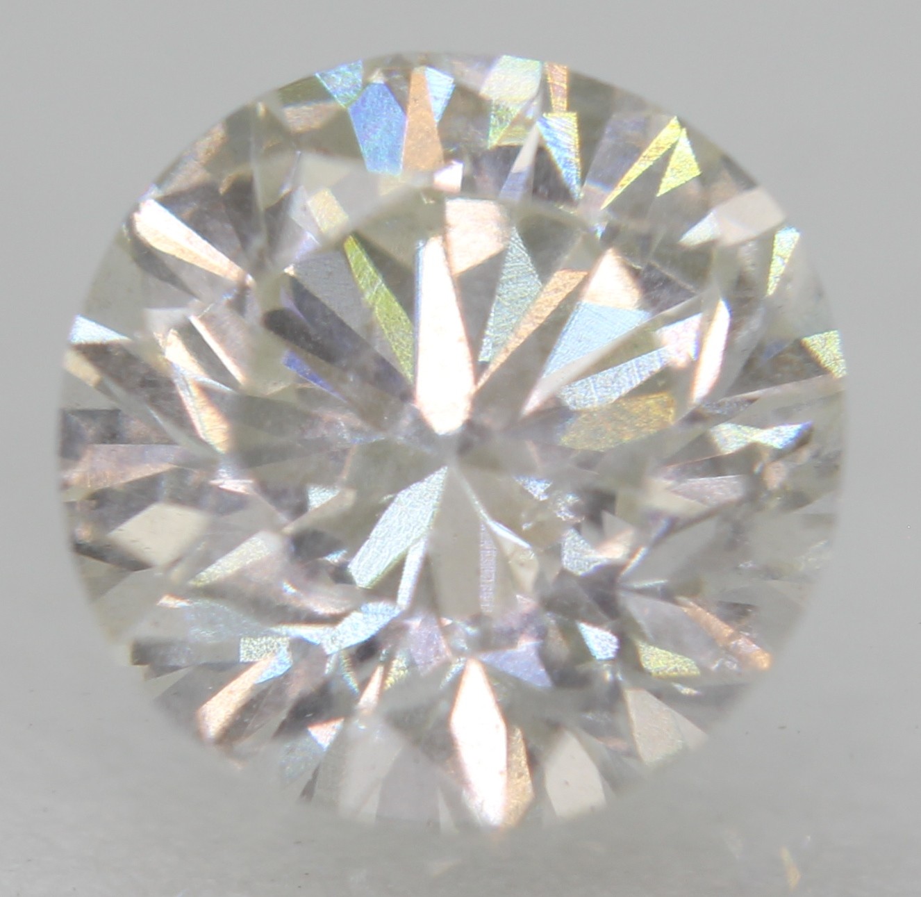 Certified 0.72 Carat F VS2 Round Brilliant Natural EARTH MINED Diamond 5.82mm