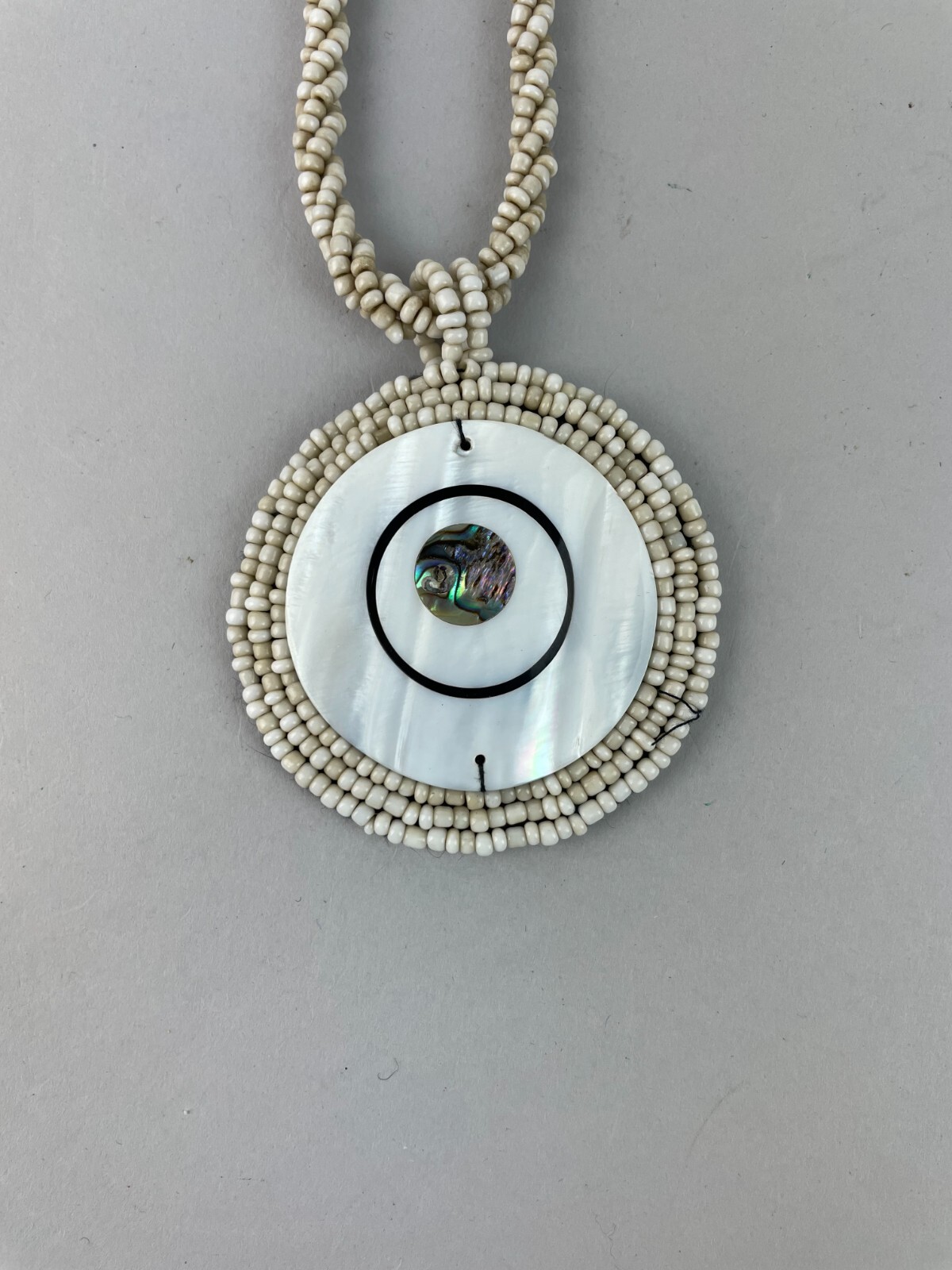 VTG 1970s Bohemian MOP Mother of Pearl Inlay Beaded Necklace 18″