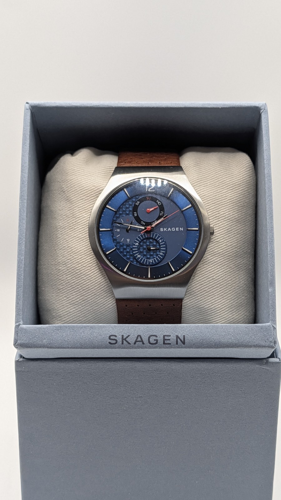 Men’s Ultra Thin Skagen Watch