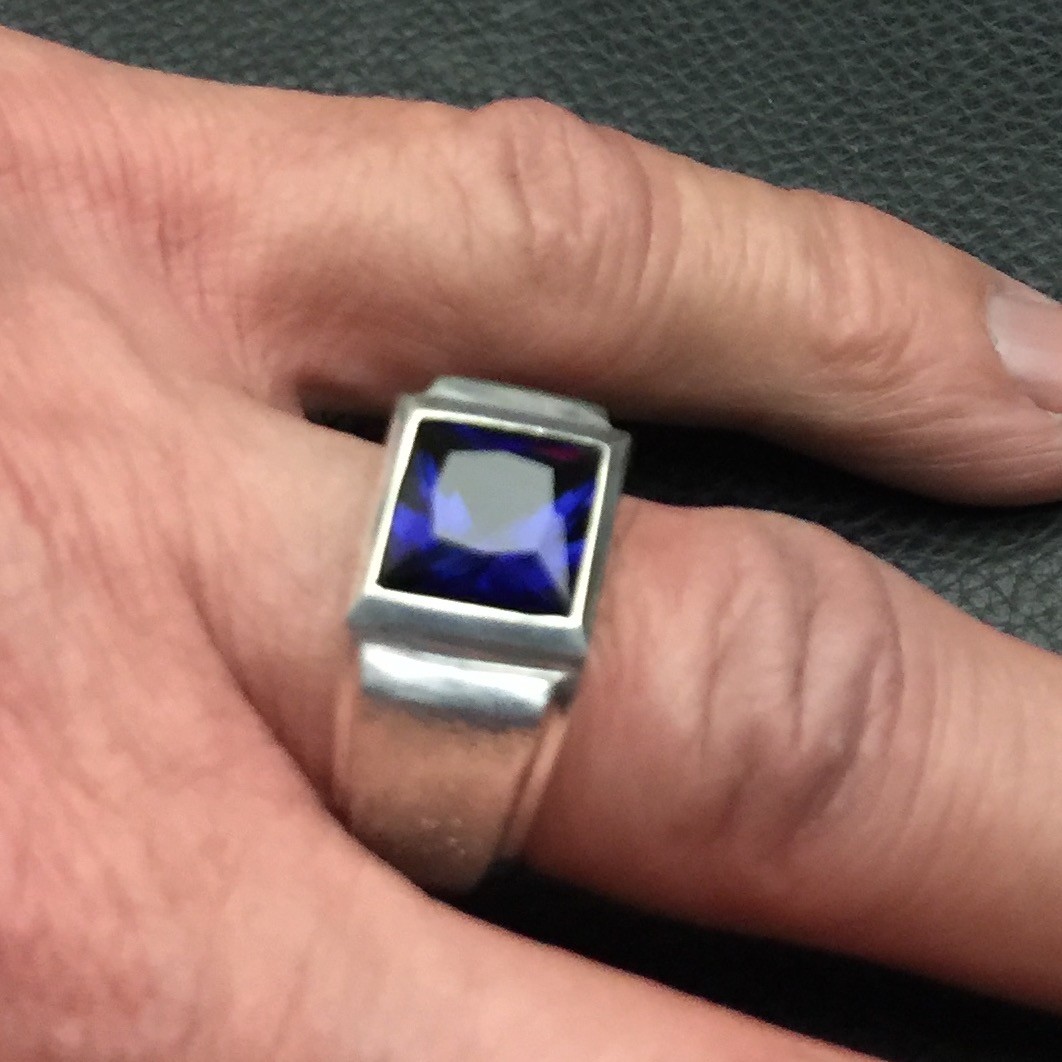 MJG STERLING SILVER MEN’S RING.10 X 10MM SQUARE FACETED LAB SAPPHIRE. SZ 10