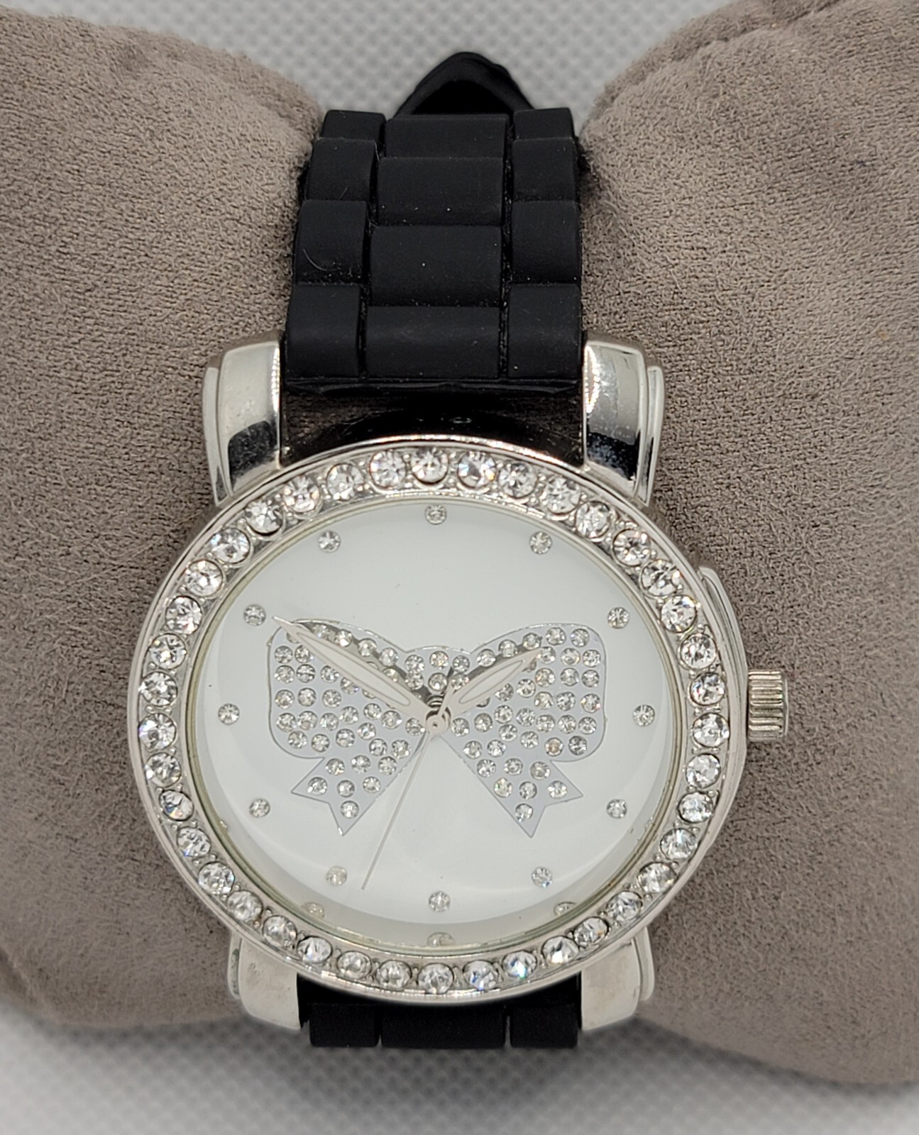 Ladies Casual Round Studded Bow Dial Silver Tone Black Poly Band Analog Watch J6