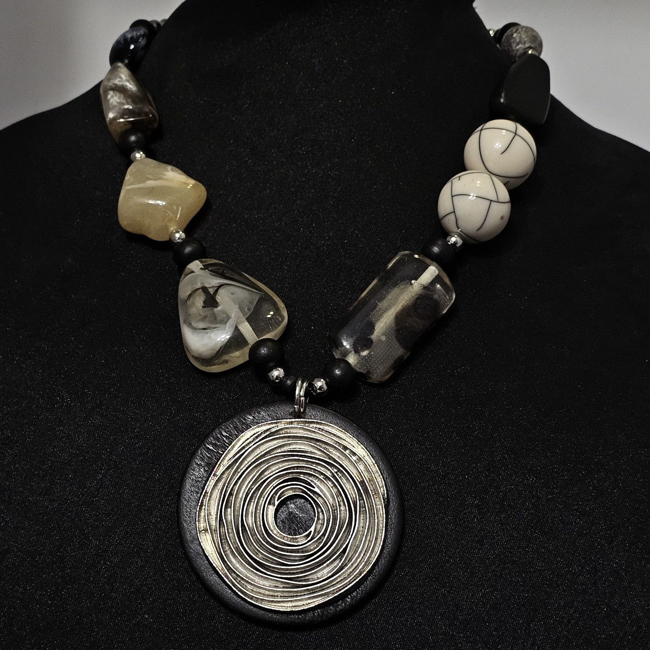 Chicos Chunky Statement Pendant Necklace Silver Spiral Wood Art Wear Stone Bead