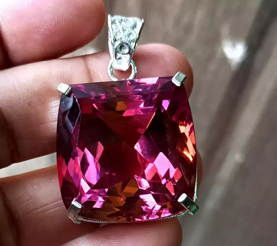 90Ct+ Natural Zultanite 7 Color Pendant 925 Silver Certified LG Gemstone