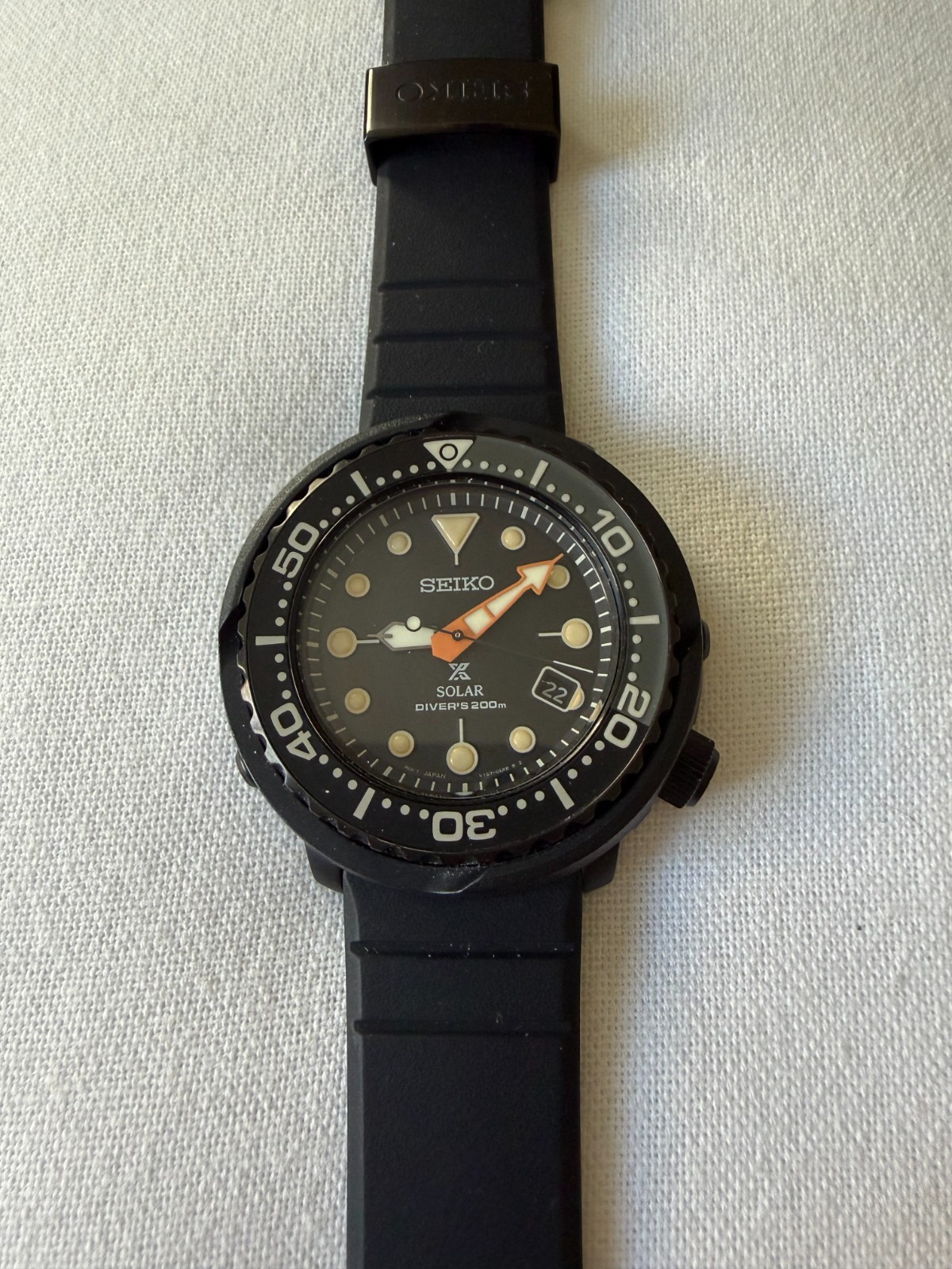 Seiko Prospex SNE577P1 Black Series Limited Edition Solar Tuna.