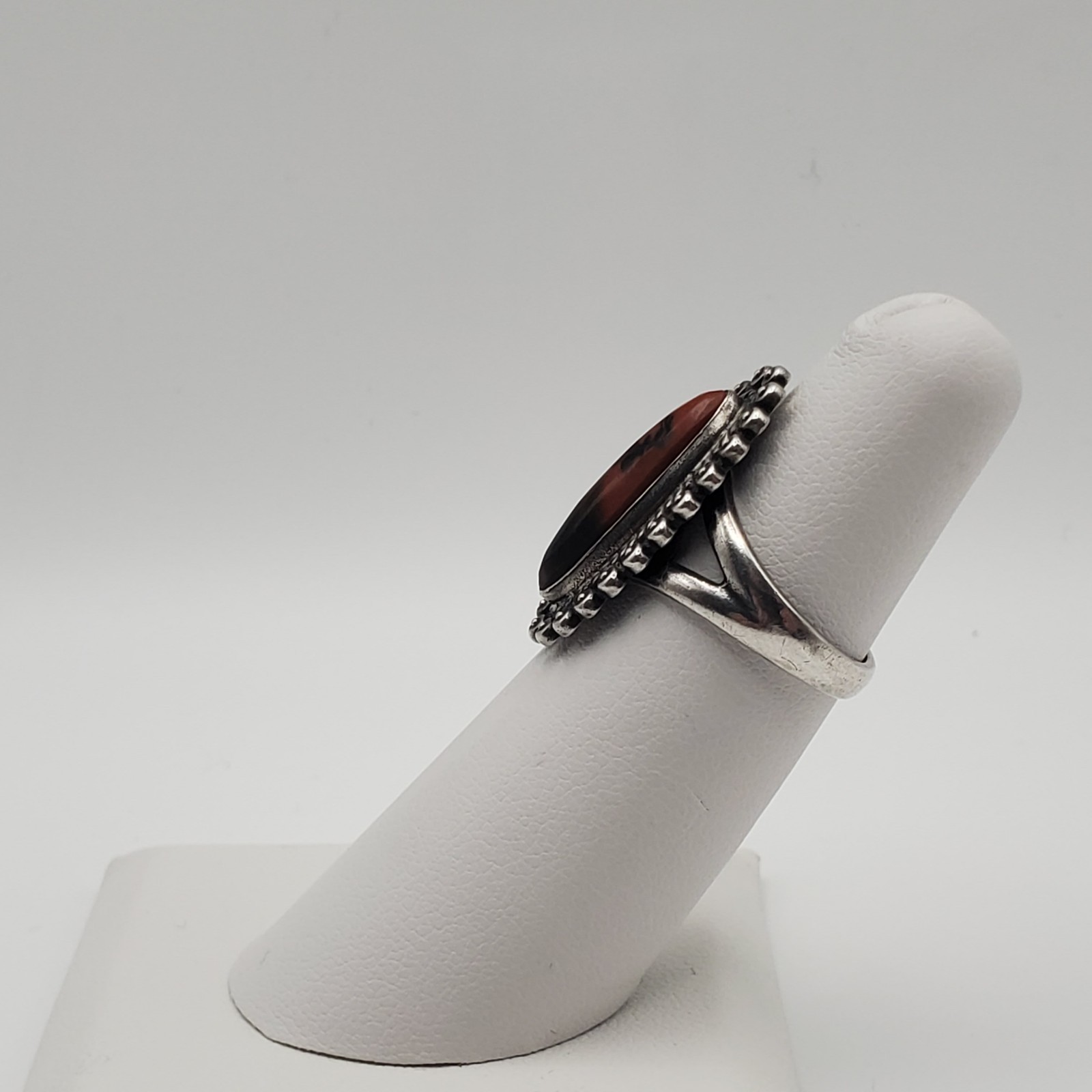 Southwestern Sterling Silver Red Jasper Cabochon Ring Size 5.5 Weighs 5.59g