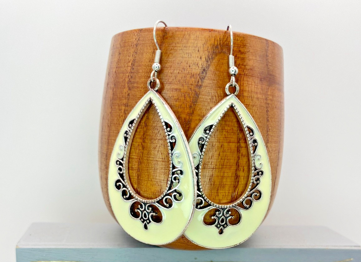 Off White Teardrop Earrings