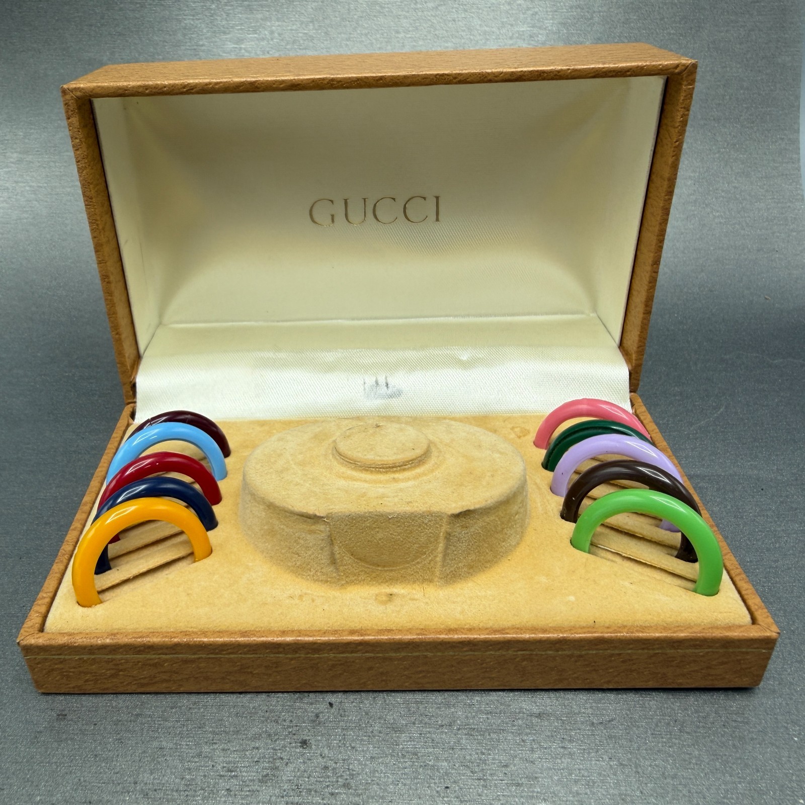 Gucci 11/12.2 Watch Women 26mm White Dial Gold bangle New Batt Diamond Bezel
