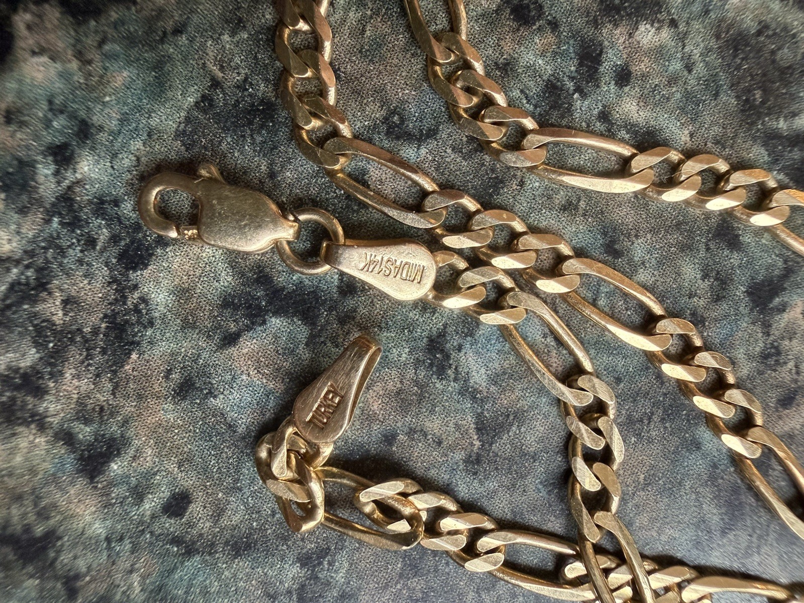 14kt Solid Yellow Gold Figaro chain, 25inches, 9.5 grams