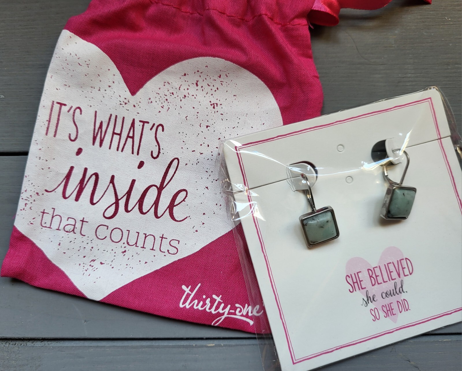 New Thirty One Dream Big Blue Marbled Earrings Leverback Silver Tone 1” Square