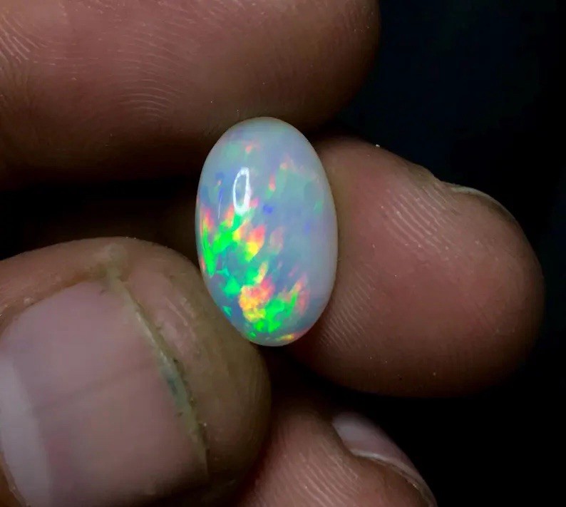 14.5×9.5×4.6 mm Natural Welo Ethiopian Opal Cabochon Loose GemstoneNS-178