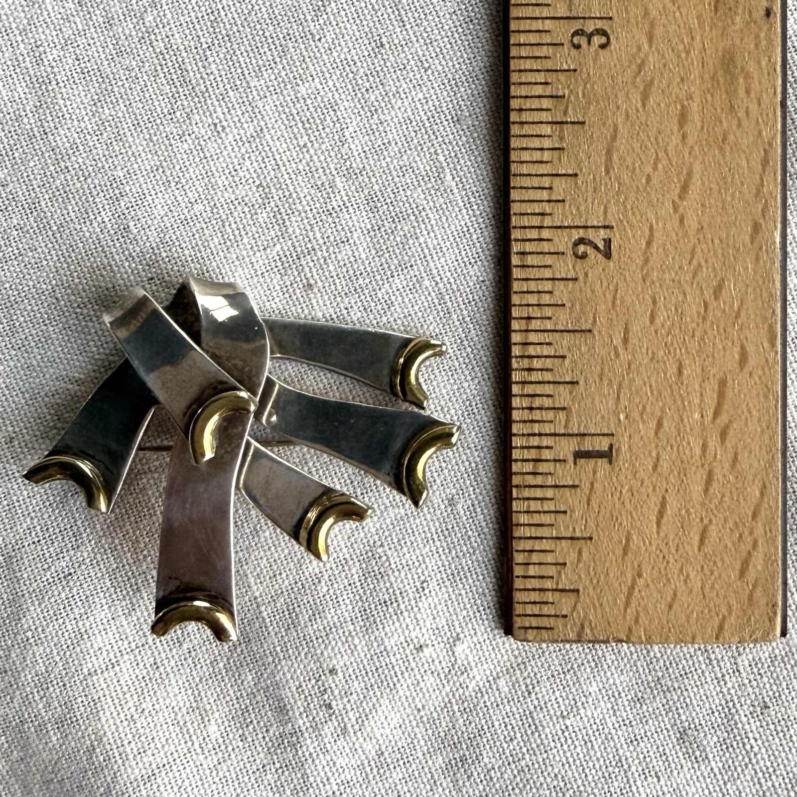 Vintage Taxco Sterling Silver Ribbon Brooch | 925 Mexico Pin | Signed TM-220