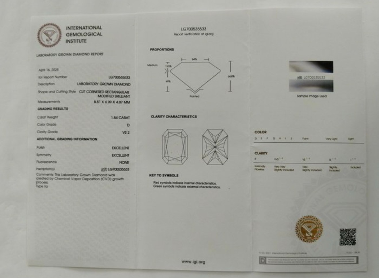 2.22ct LG Diamond Pendant, 14kt White Gold, Halo, IGI Certificate, 1.84ct D/VS2