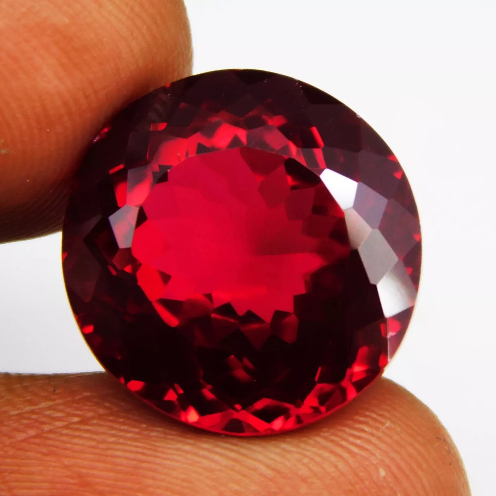 Red Color Almandine Garnet 17-19 Ct Natural Round Cut EGL CERTIFIED A++ Gemstone