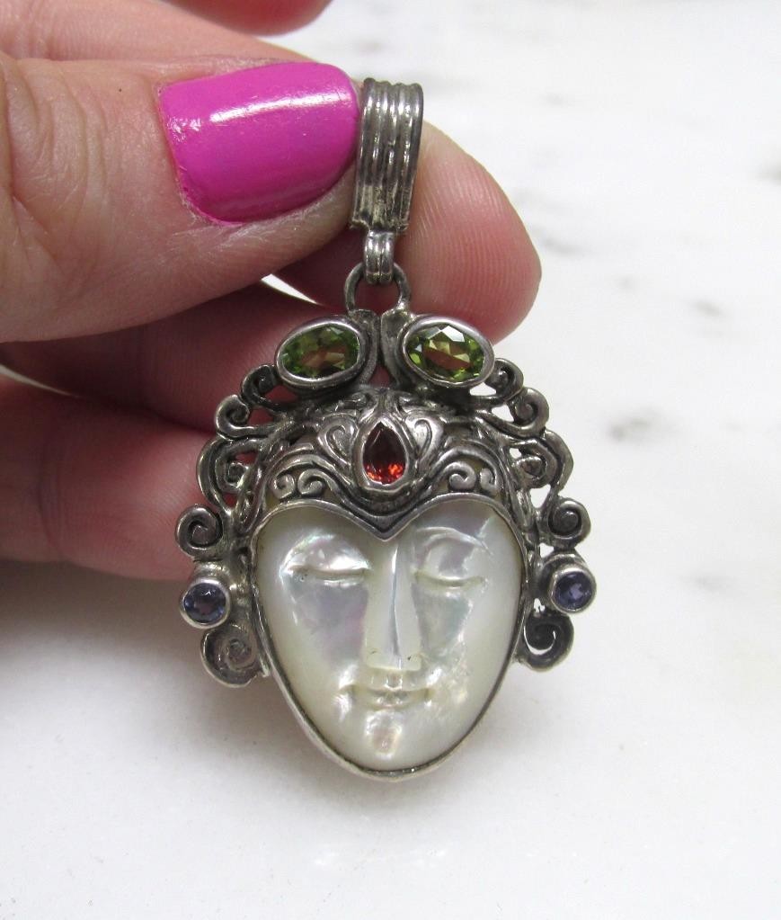 Mother of Pearl & Gemstone Sterling Silver Dangle Pendant 13.4g ~ 12-G866