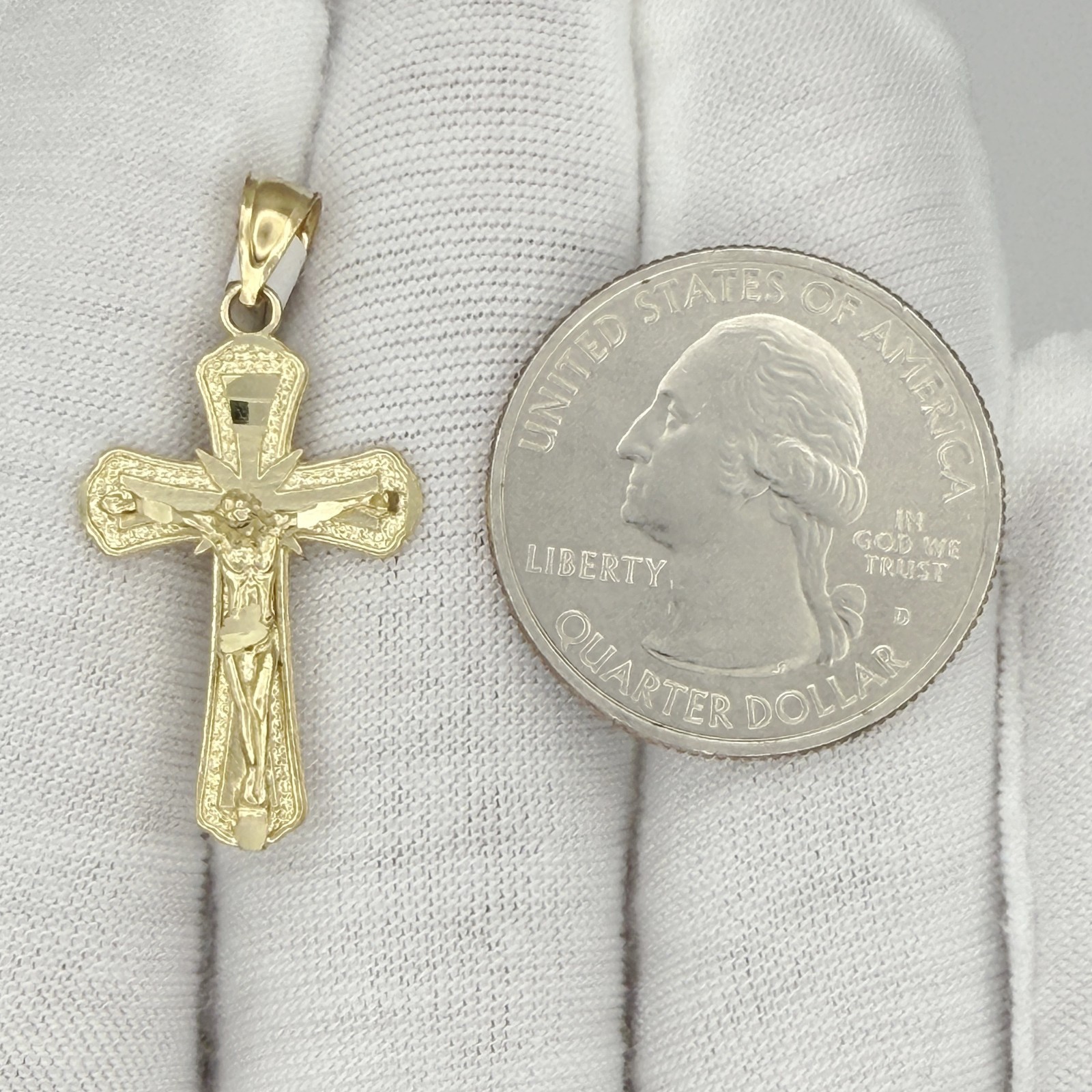 10k Yellow Gold Diamond-Cut Unisex Cross Crucifix Religious Charm Pendant