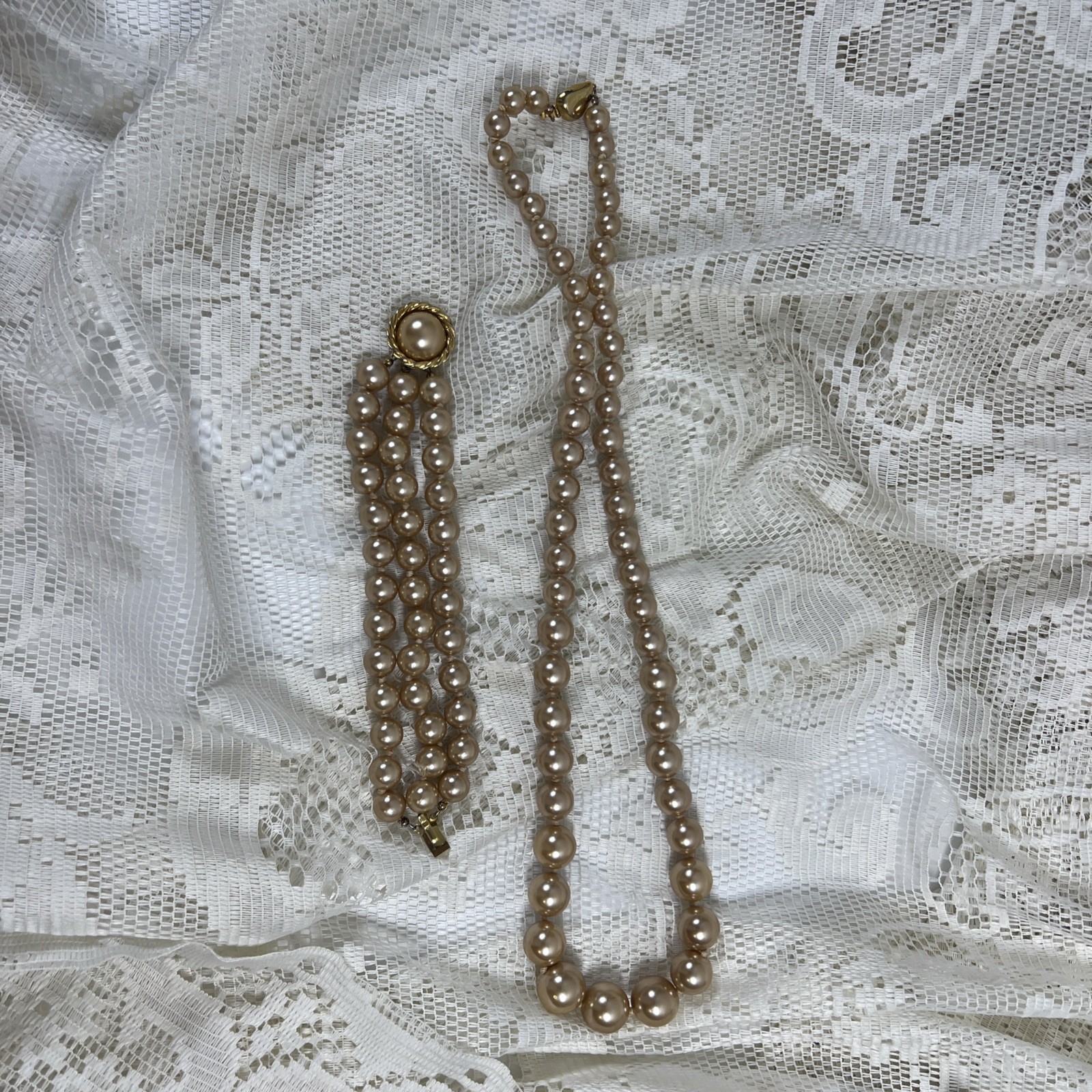 Vintage Champagne Cream Faux Pearl Hand Tied Necklace Graduated & Bracelet