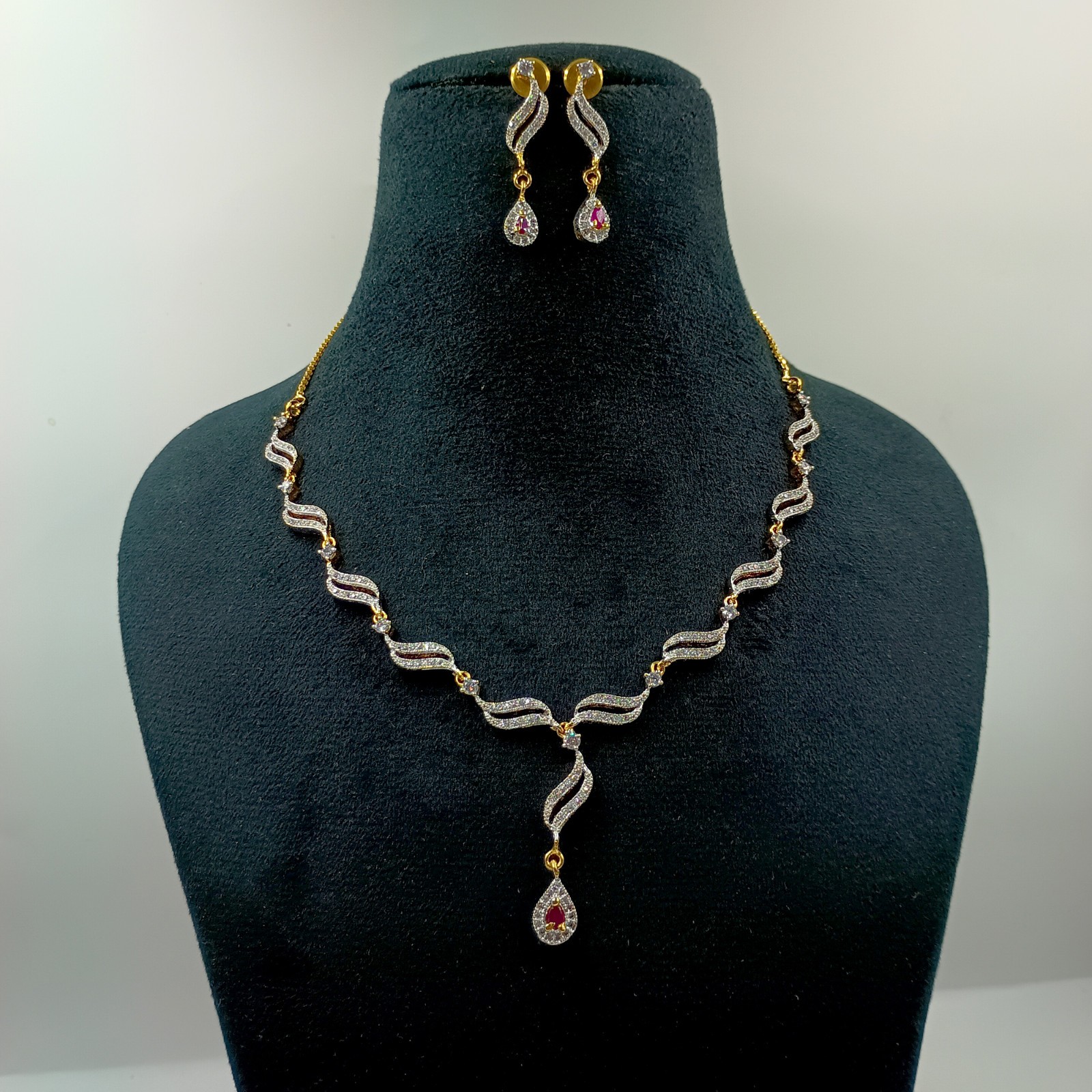 Indian Ethnic 22k Gold Plated Ruby CZ Diamond Bridal Choker Necklace Set