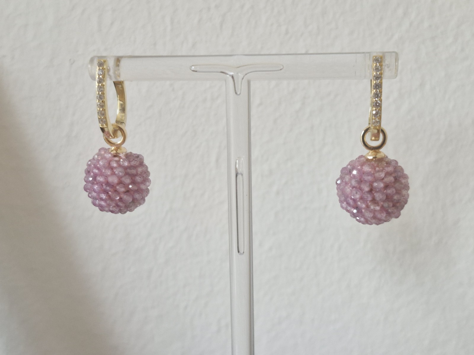 PINK SAPPHIRE CHANGE EARRINGS
