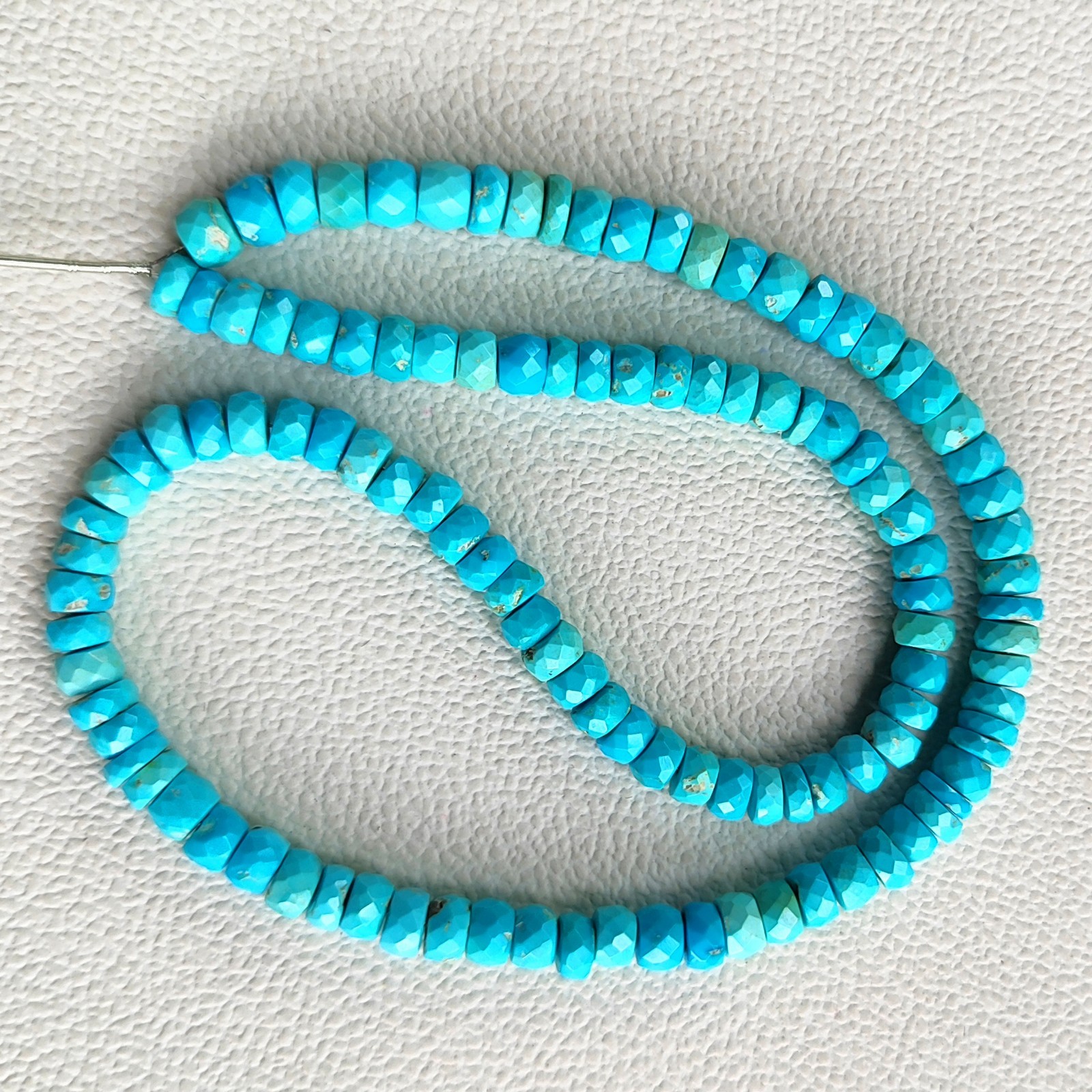 Arizona Turquoise Faceted Rondelle Beads 4-6mm Size 16″ Gemstone Strand