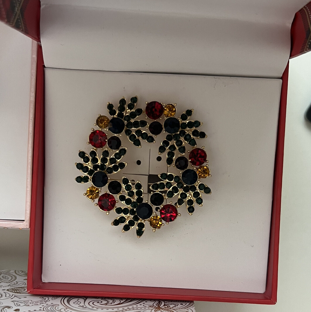 Charter Club Pins, Various to Choose from, You Pick (OWB1)