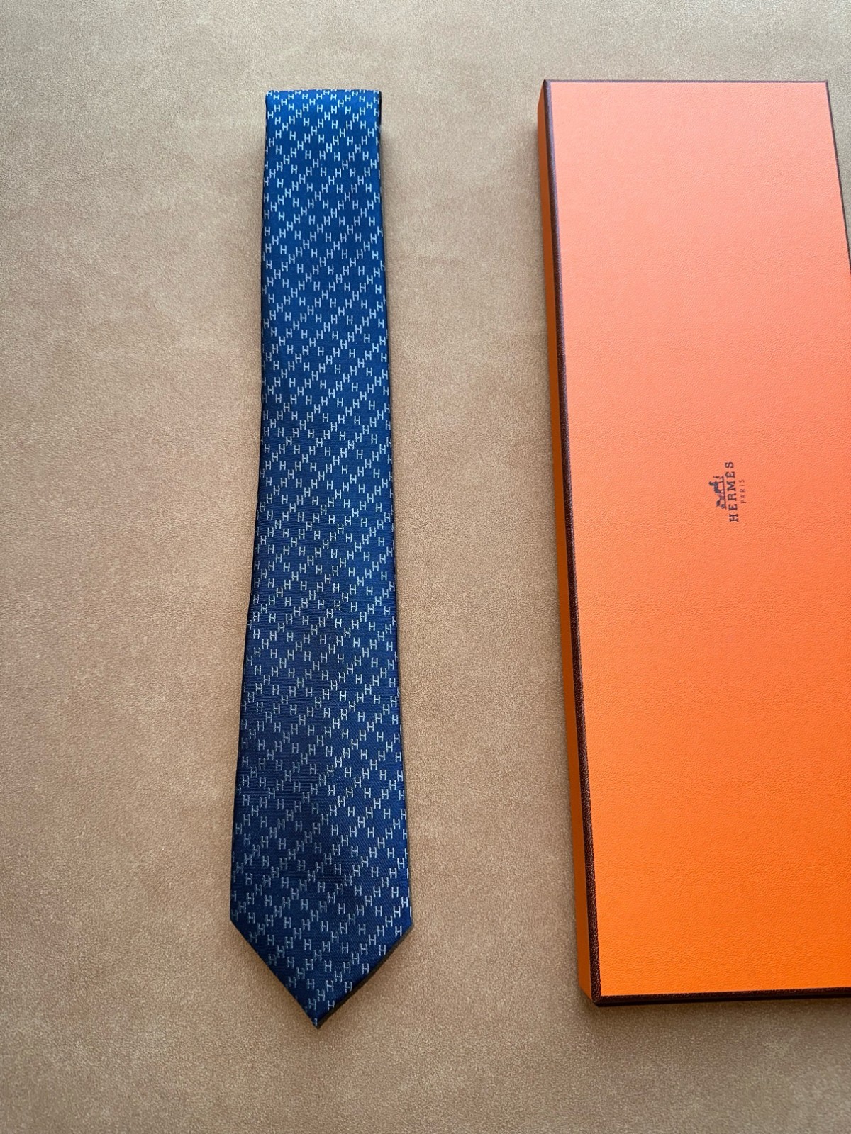 Hermès Paris H en Biais Blue Silk Jacquard Tie Micro H Logo NWT