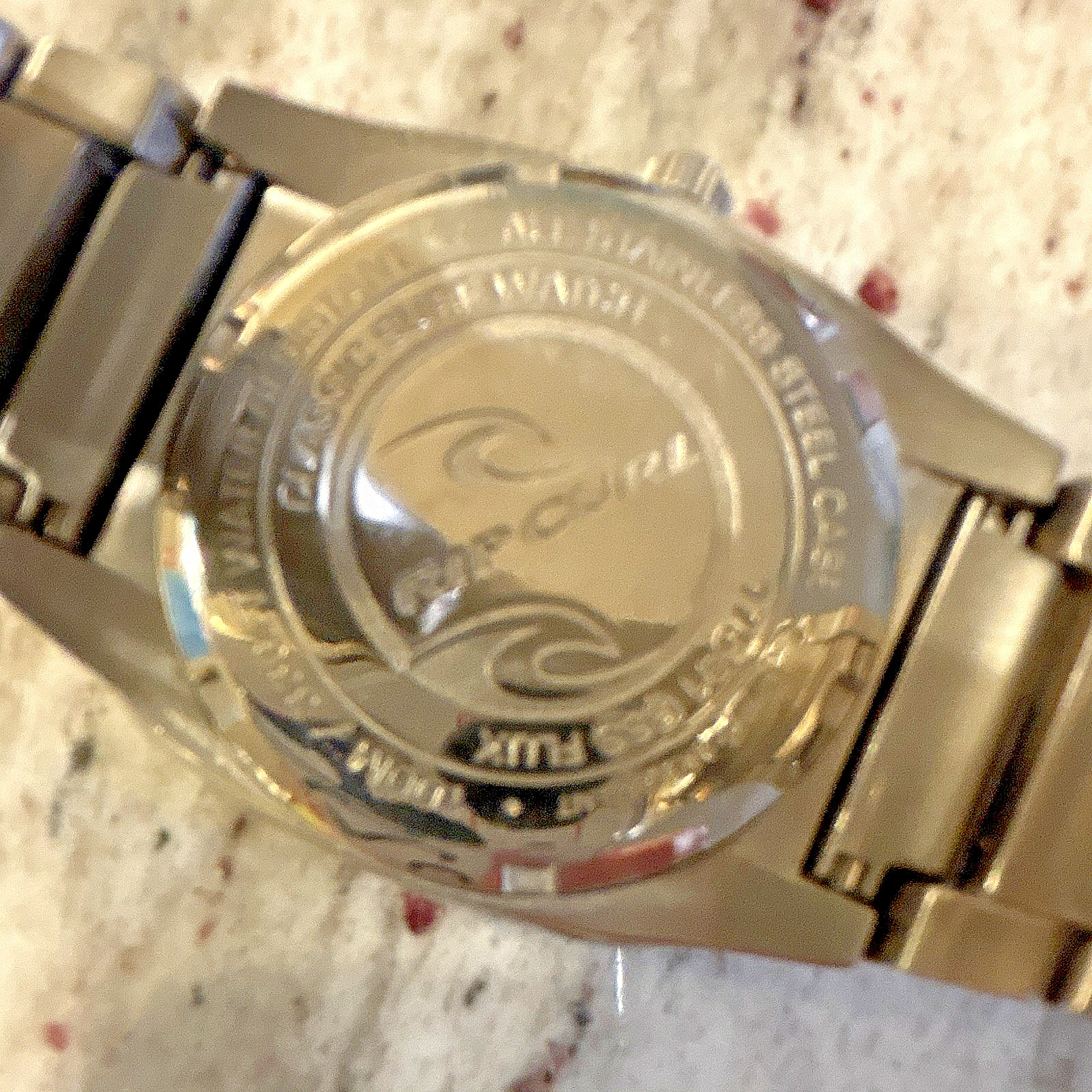 Rip Curl Quartz 35mm White Dial Date Silver Stainless Bracelet 100m