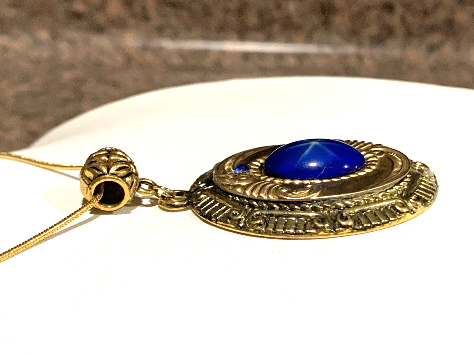 NEW ITEM*XL GERMAN PORC. BLUE STAR SAPPHIRE GOLDEN EGYPTIAN MEDALLION NECKLACE