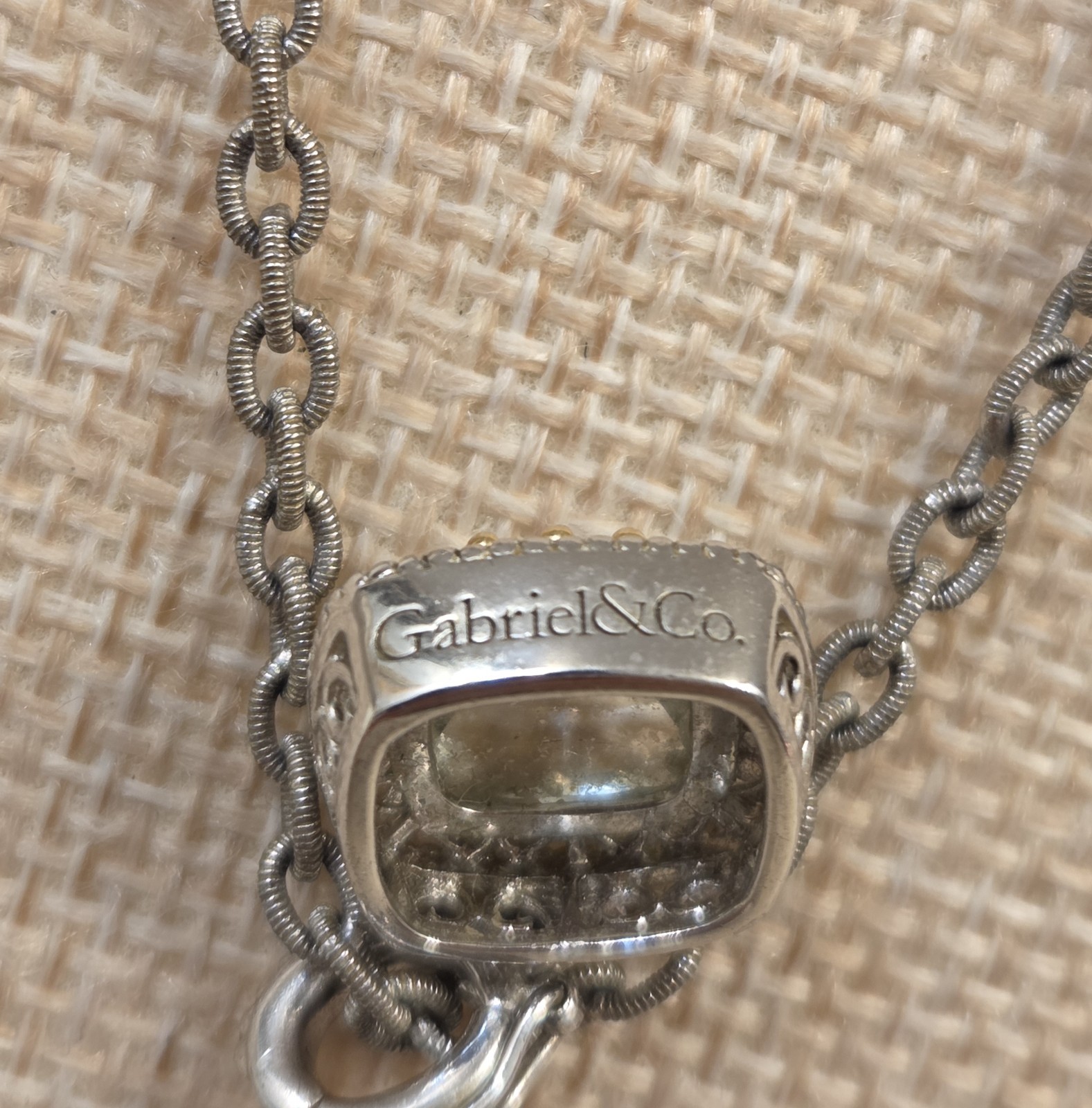 Stunning 18k Gold & Sterling Silver Gabriel & Co Cushion-Cut Pendant 17″ Chain