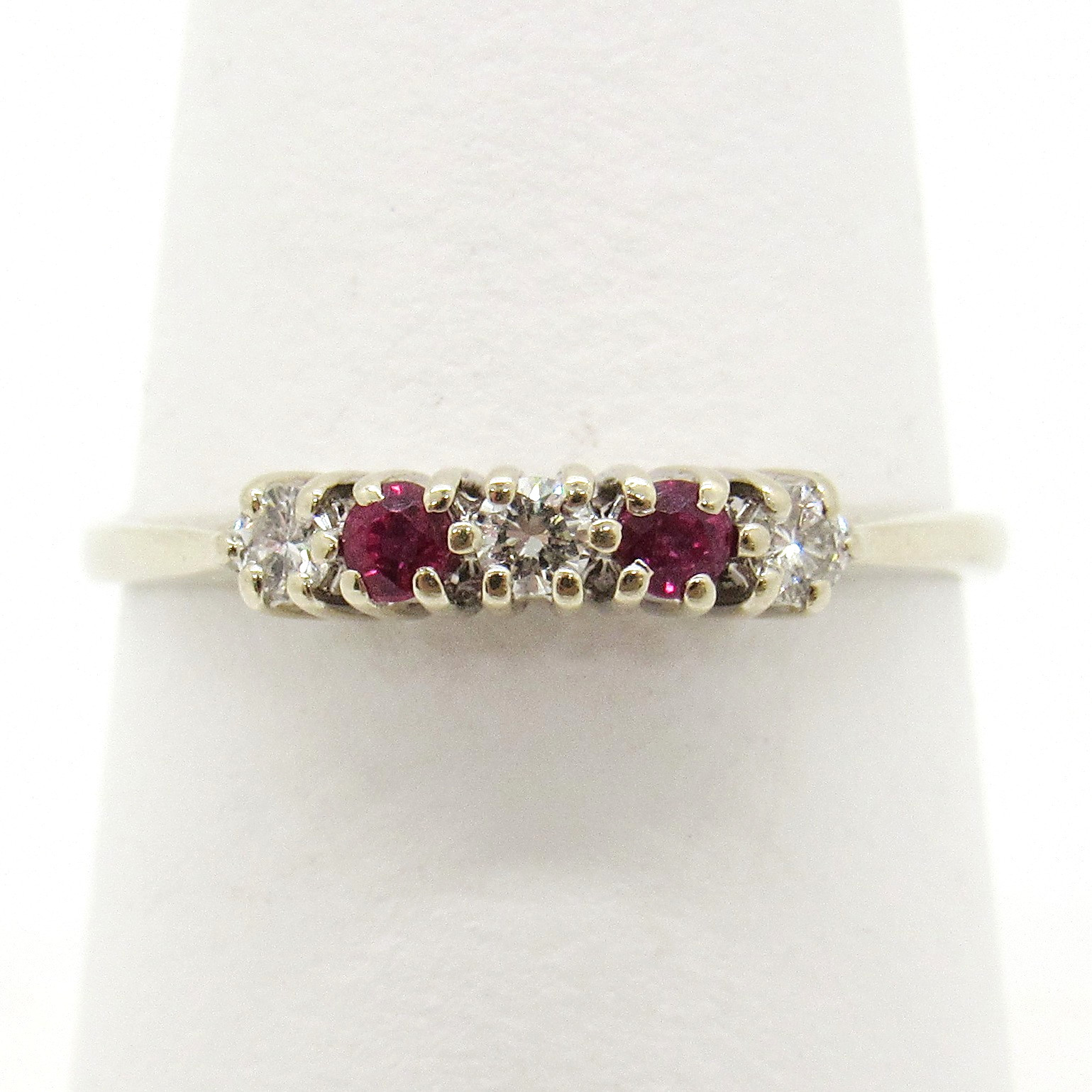 14k White Gold Diamond And Red Pink Ruby Gemstone Right Hand Ring Size 6.75