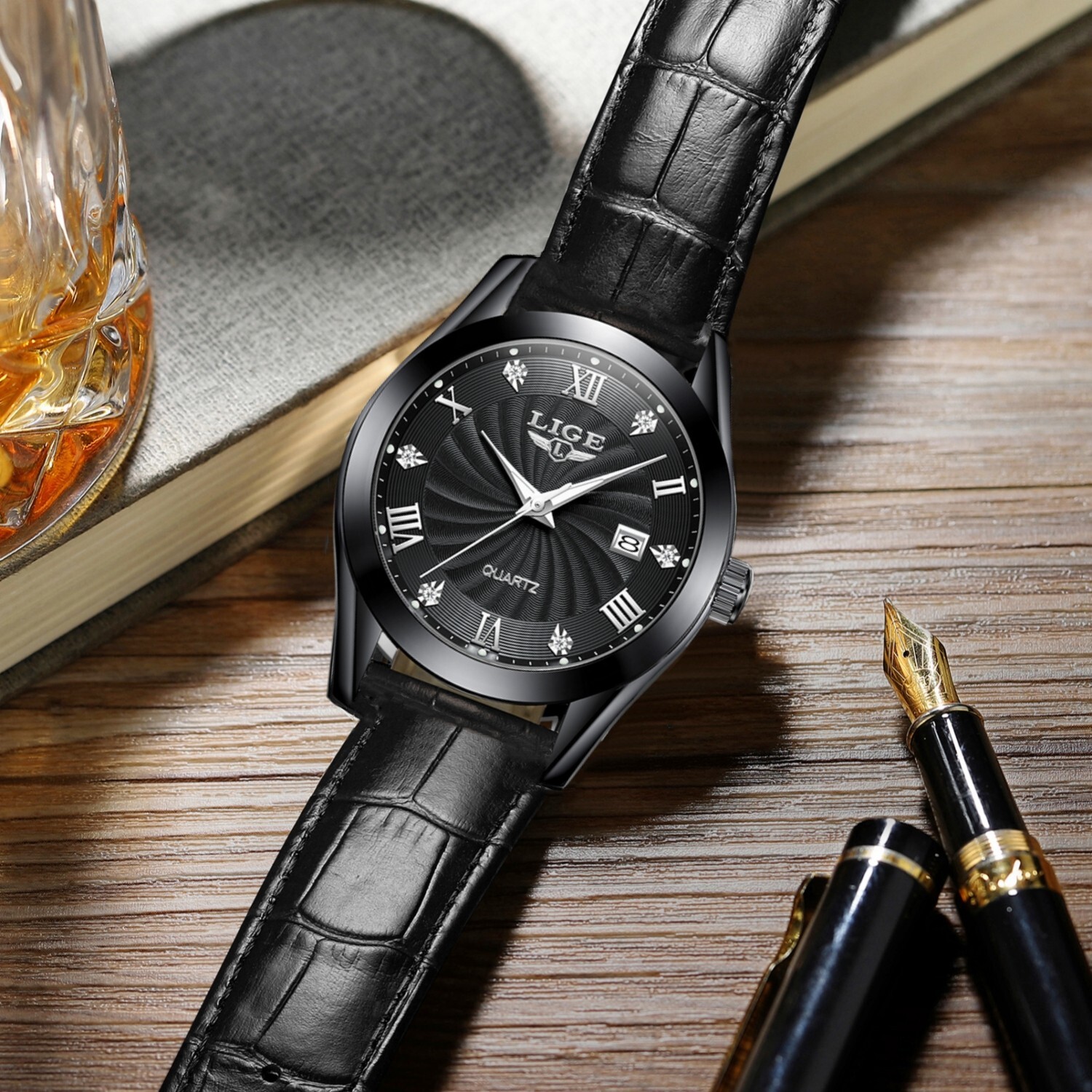 Men Watch Business Quartz Date Luminous Waterproof Classic Man Daily Wristwatch