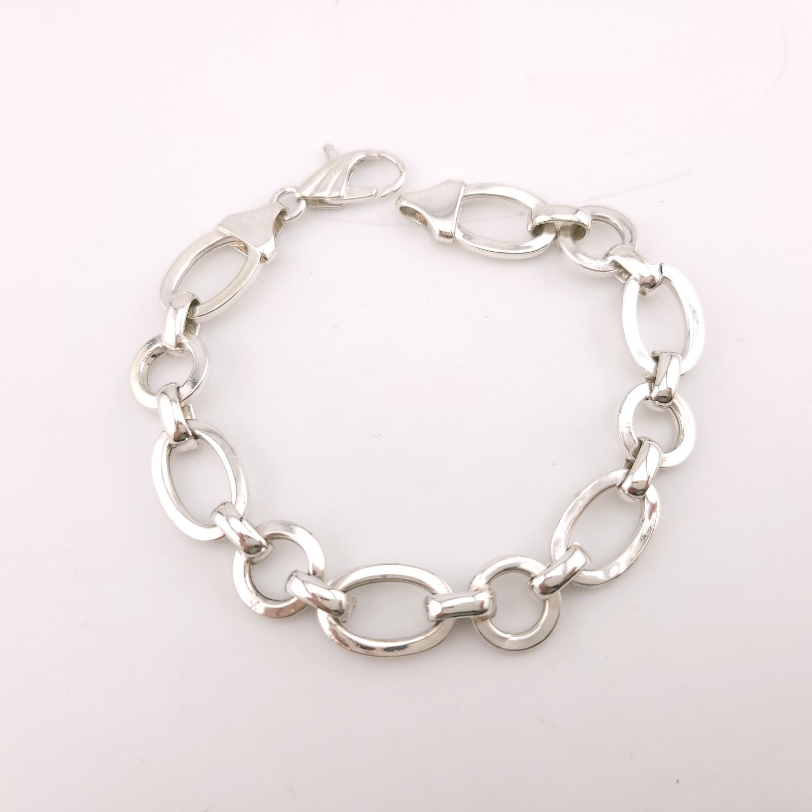Signed “M” Sterling Silver Round & Oval Disk Circle 8″ In Chain Link Bracelet