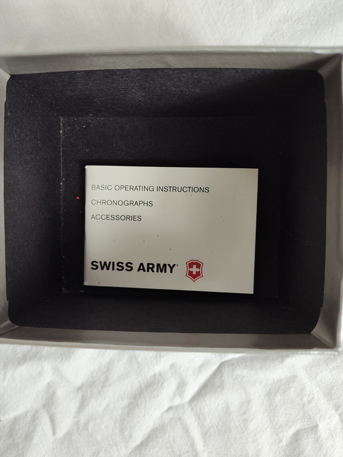 Victorinox Swiss Army Mens Garrison Black Dial Watch – orig band and NEW BATTERY