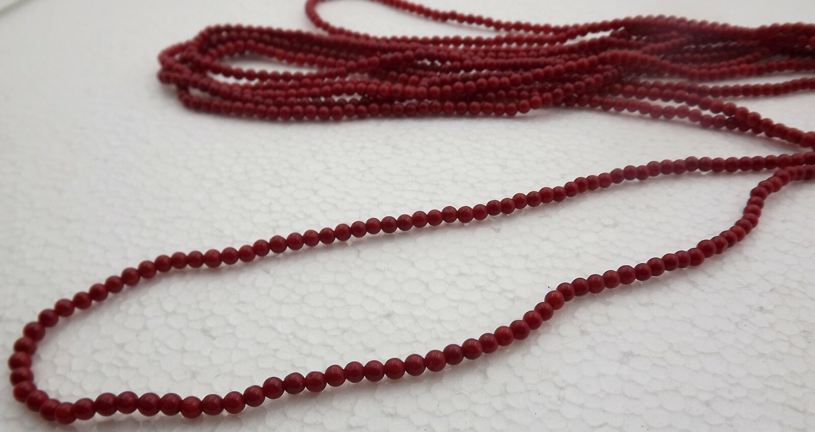 red coral necklace,corallo rosso,Korallen,紅珊瑚項鍊,улаан шүрэн corail rouge rojo