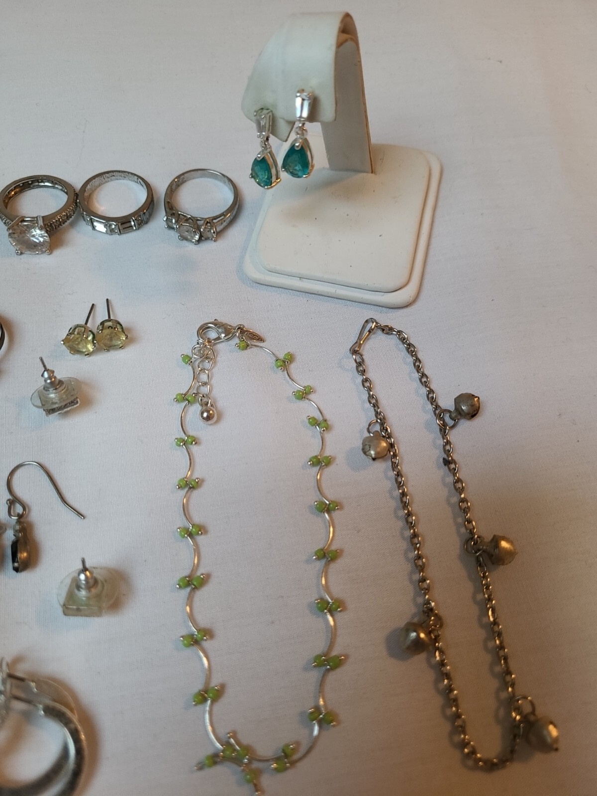 Big Lot of 39 Fashion Earrings, Bracelet & Rings [4.2]