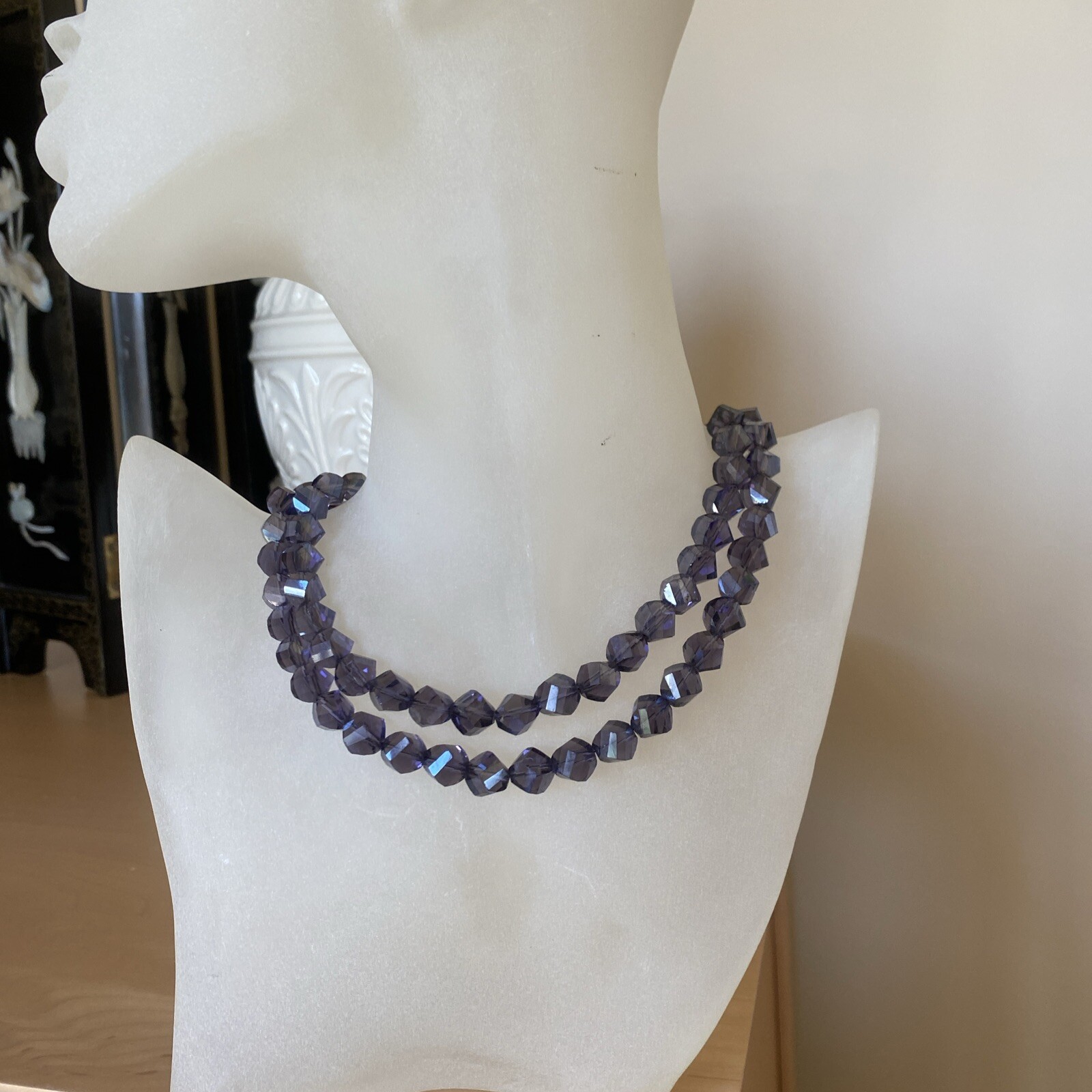 Vintage Czech Art Glass Necklace Estate Jewelry Pre-owned Flapper Girl Style 28″