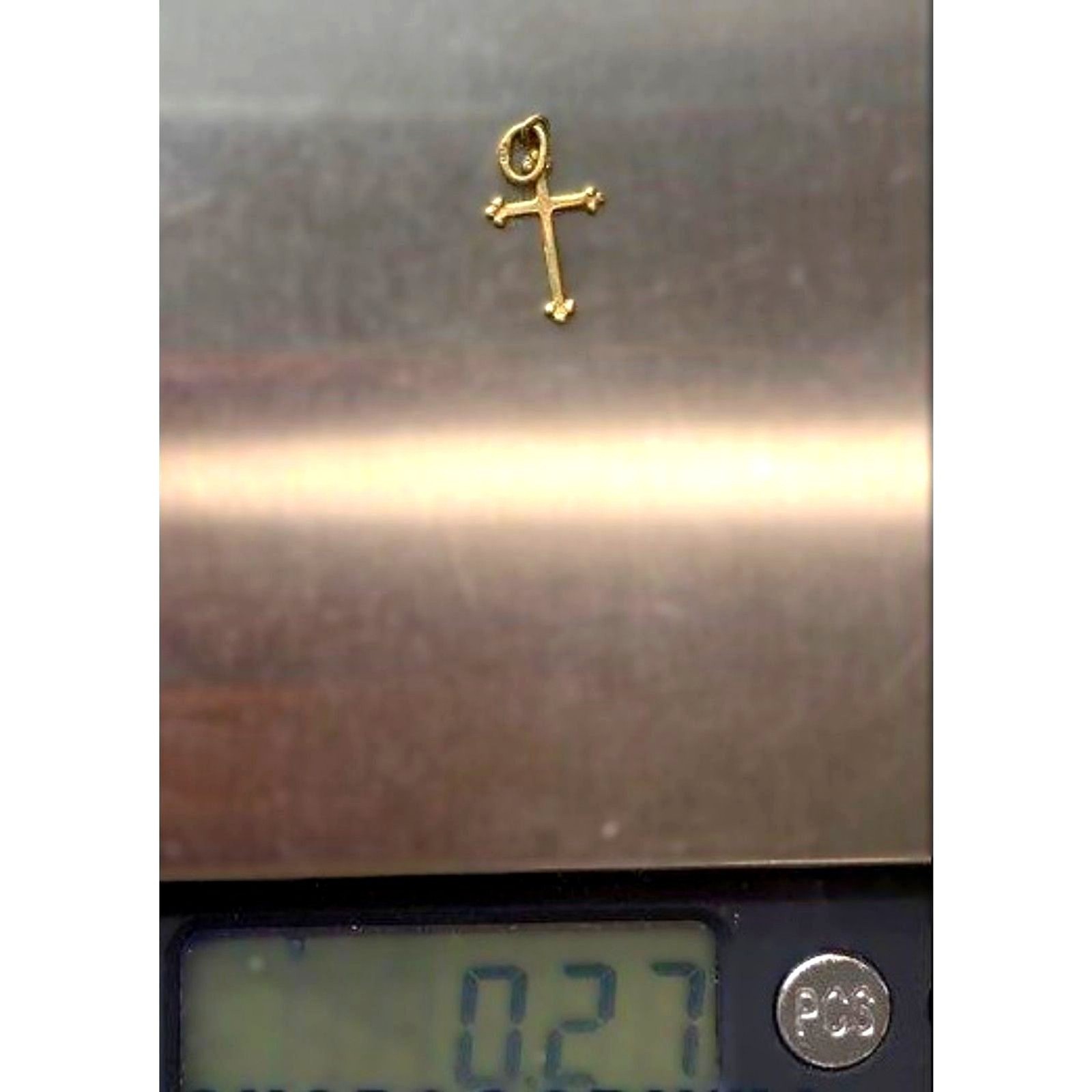 14K Yellow Gold Cross Pendant 0.27g small 3/4″ L