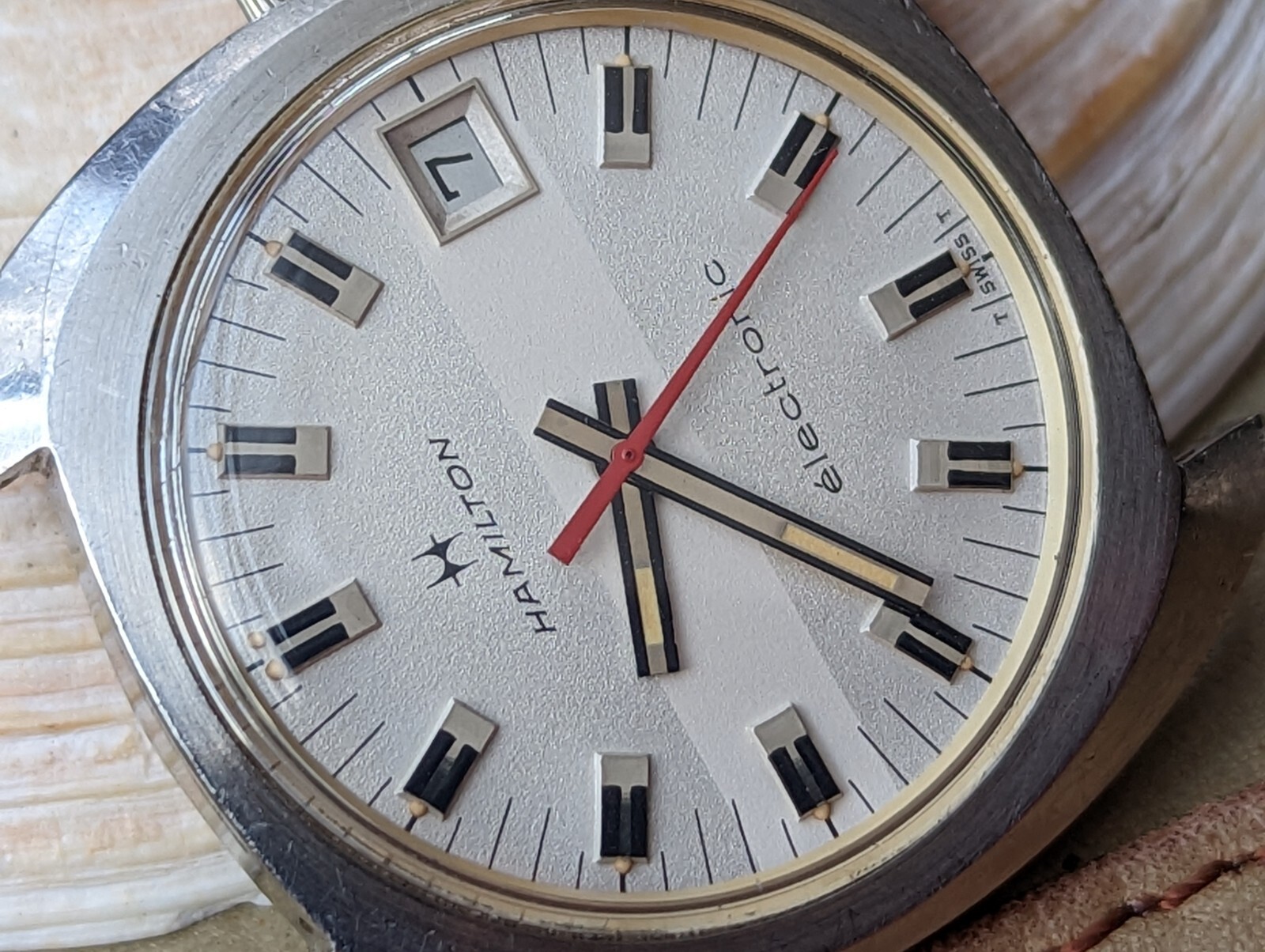 Vintage 1970’s Hamilton Electronic All SS Watch w/Signed Crown,ESA 9154 Mvmt