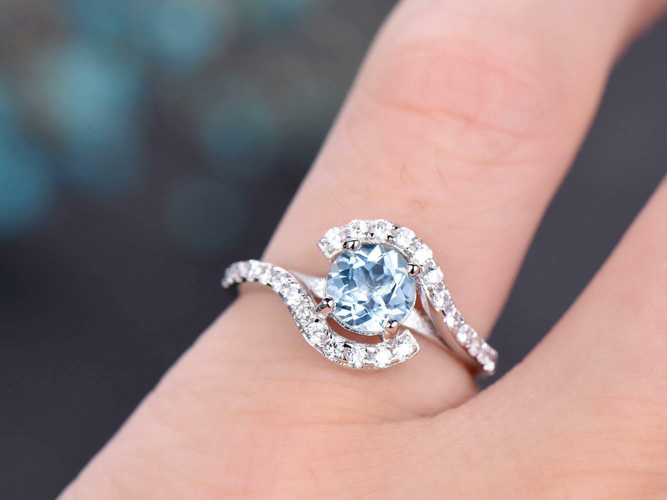2Ct Round Cut Simulated Aquamarine Women’s Lovely Ring In 14K White Gold Plated