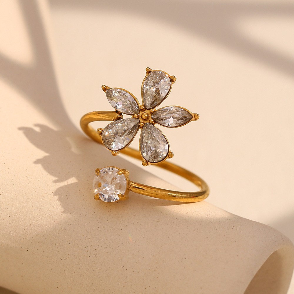18K Gold Plated Stainless Steel Open Band Ring With Cubic Zirconia Flower Inlay