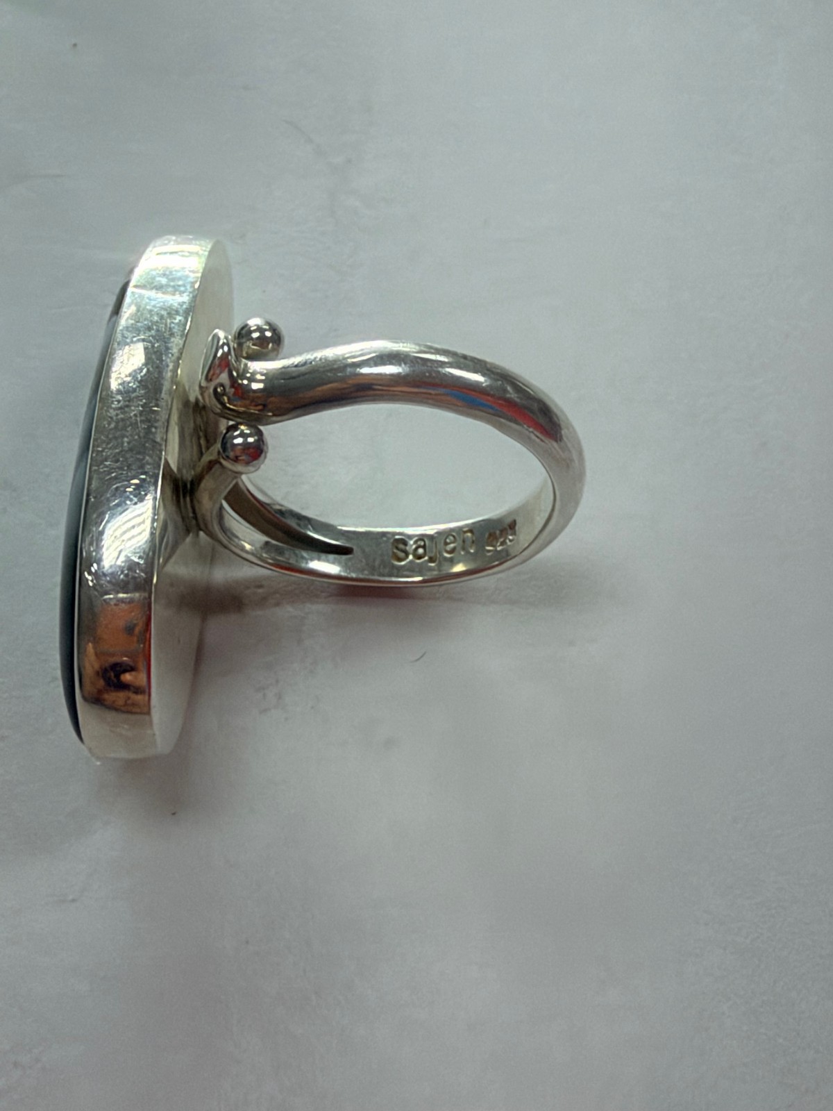 Sajen Sterling Silver Cocktail Ring (Size 9.5) with Agate Stone [076DUW]