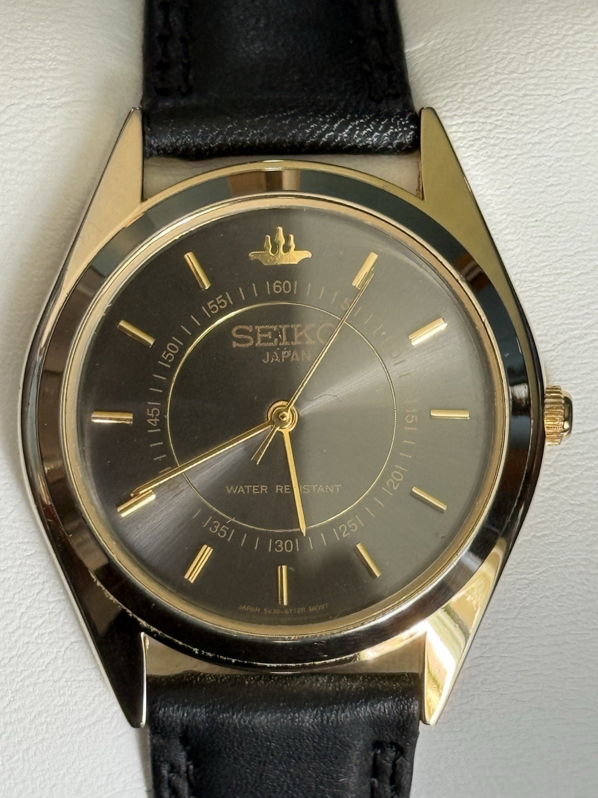 Vintage Seiko 5V30-6Y12R Men’s Quartz Dress Watch Gold Tone 35mm Runs Japan